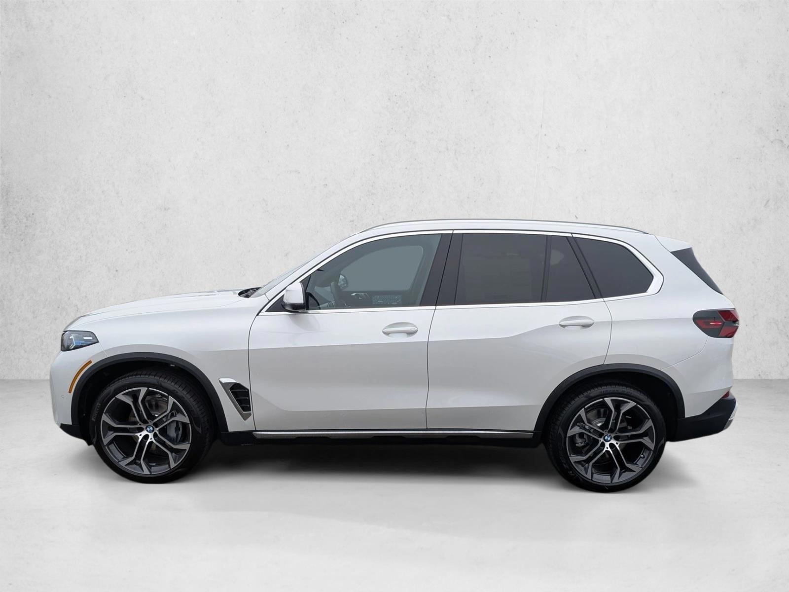 Thumbnail: 2026 BMW X5 - 2