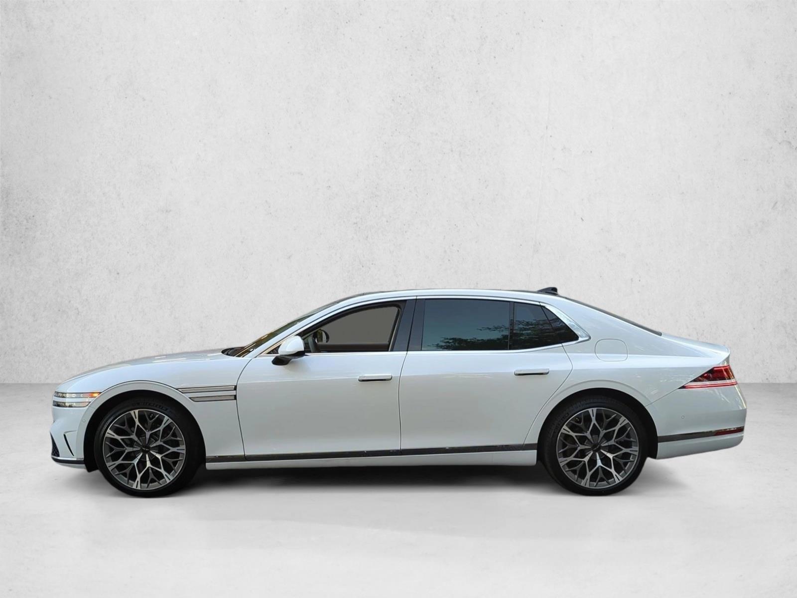 Thumbnail: 2024 Genesis G90 - 2