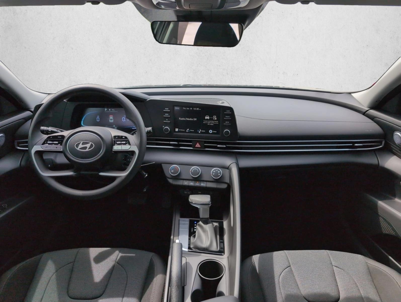 Thumbnail: 2026 Hyundai Elantra - 4