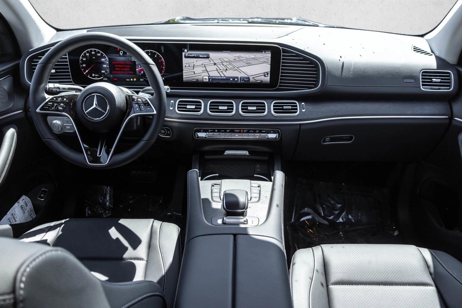Thumbnail: 2026 Mercedes-Benz GLS - 4