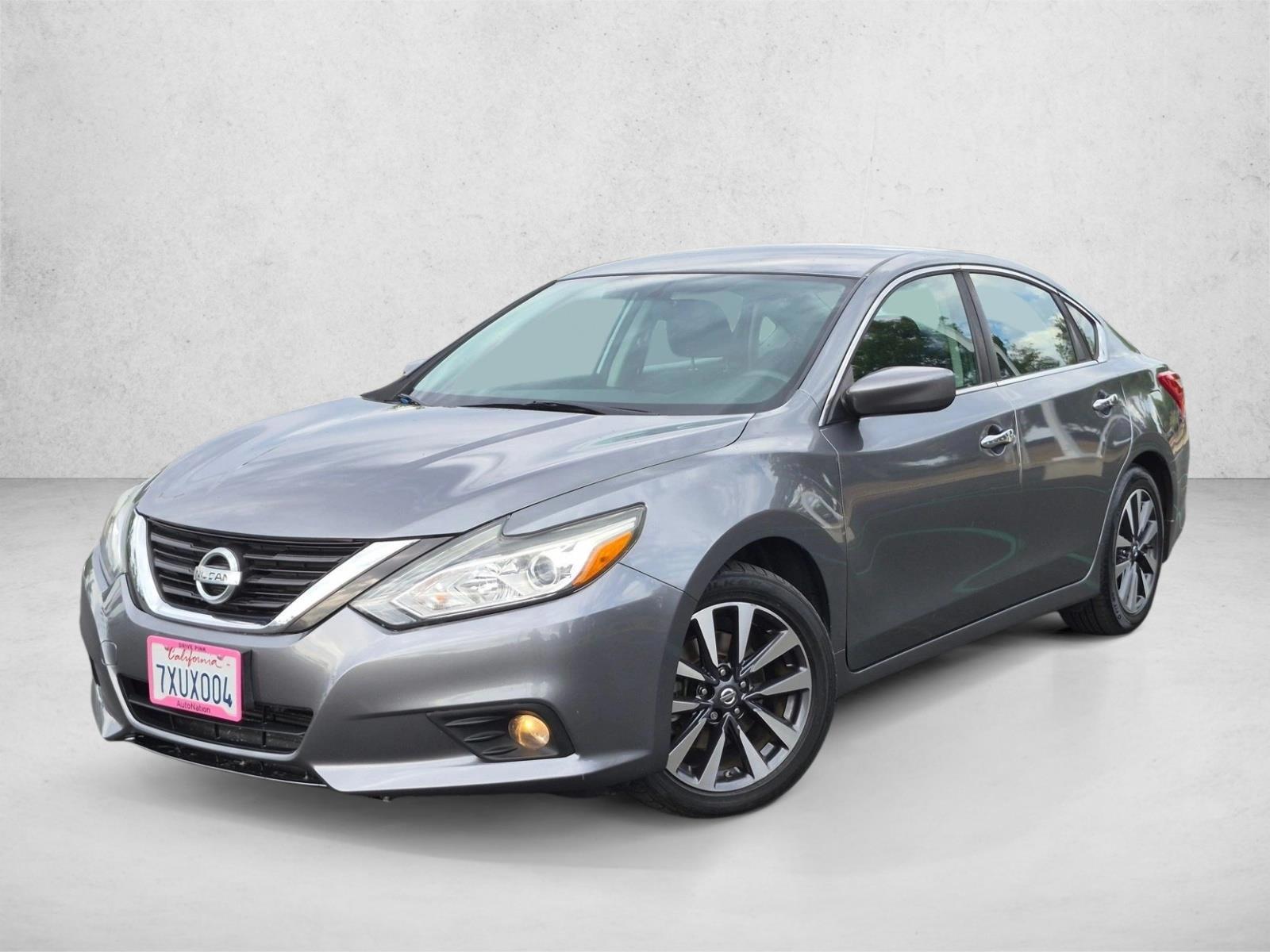 Thumbnail: 2016 Nissan Altima - 1