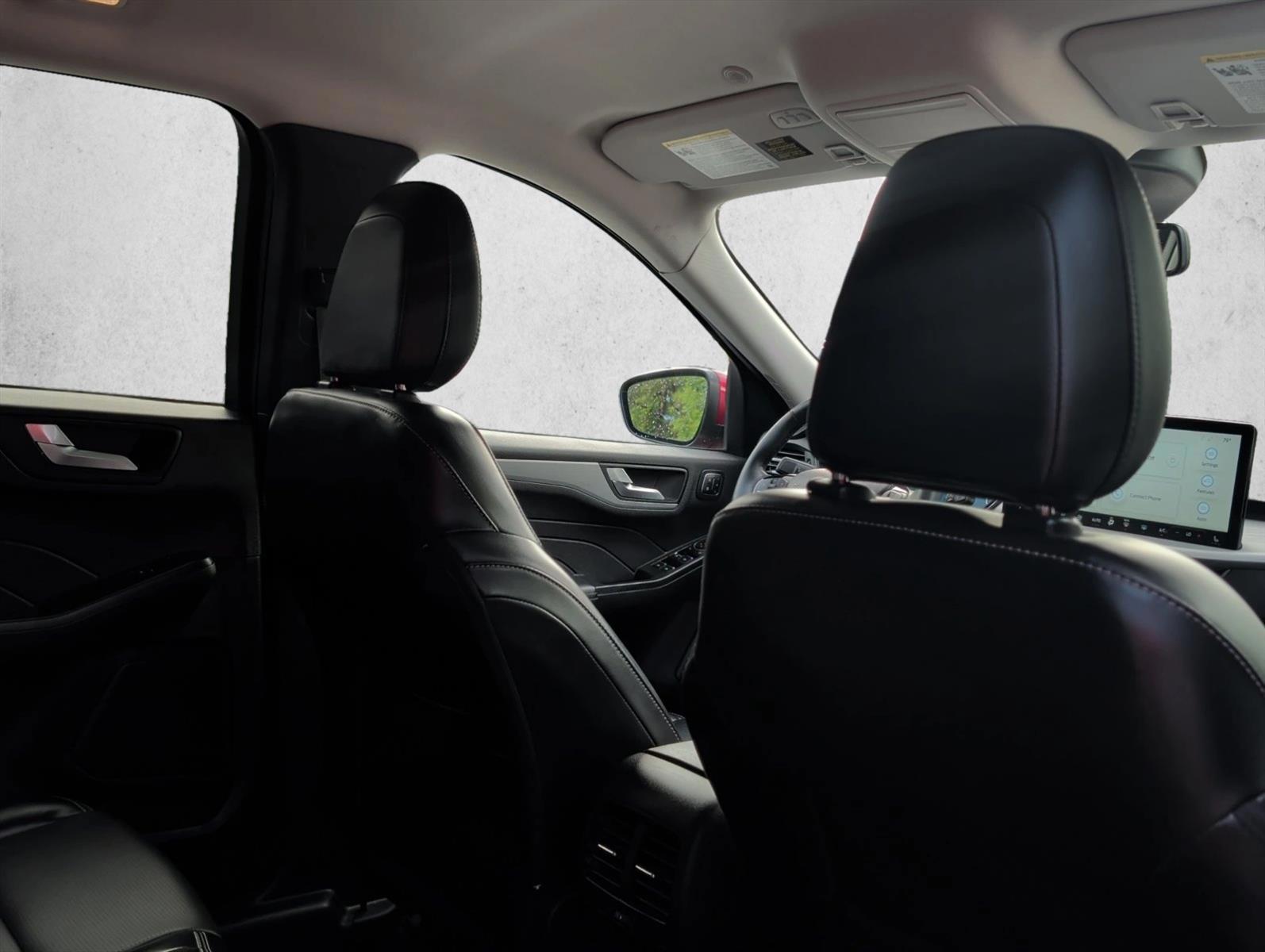 2023 Ford Escape Platinum - Photo 23