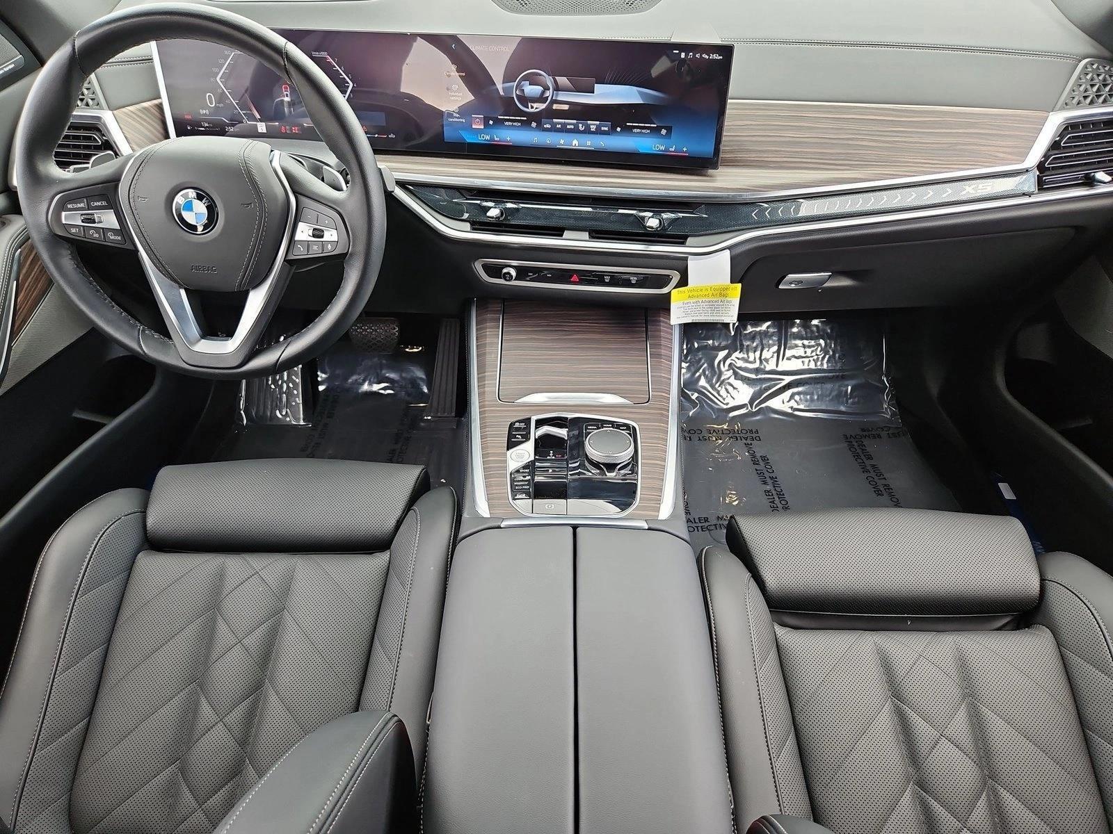 Thumbnail: 2026 BMW X5 - 4