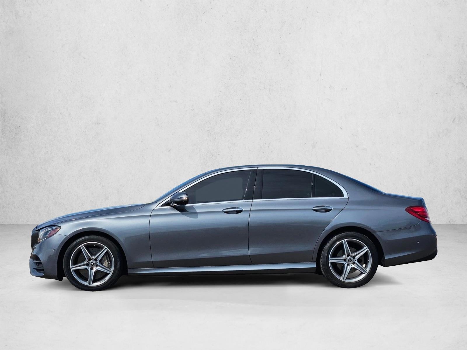 Thumbnail: 2020 Mercedes-Benz E-Class - 2
