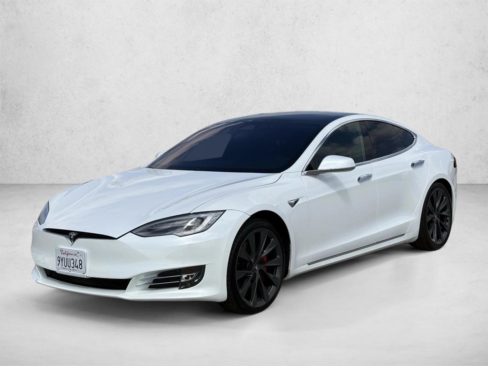 Thumbnail: 2020 Tesla Model S - 1