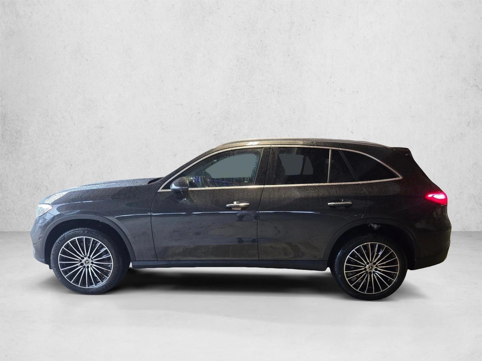 Thumbnail: 2026 Mercedes-Benz GLC - 2