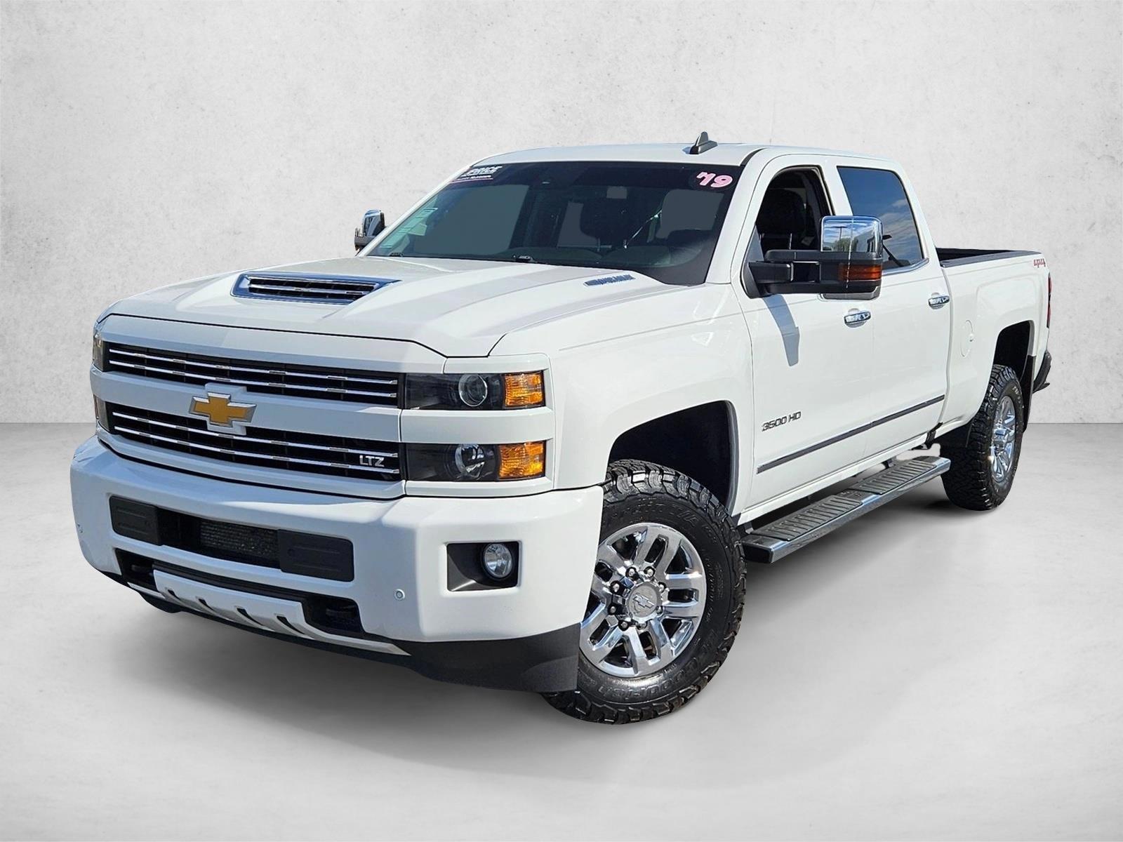 Thumbnail: 2019 Chevrolet Silverado 3500 - 1