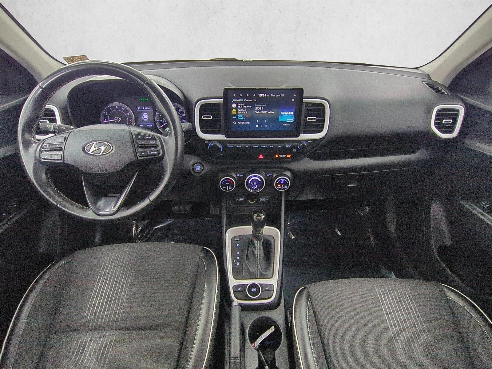 Thumbnail: 2022 Hyundai Venue - 4