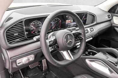 2026 Mercedes-Benz GLS