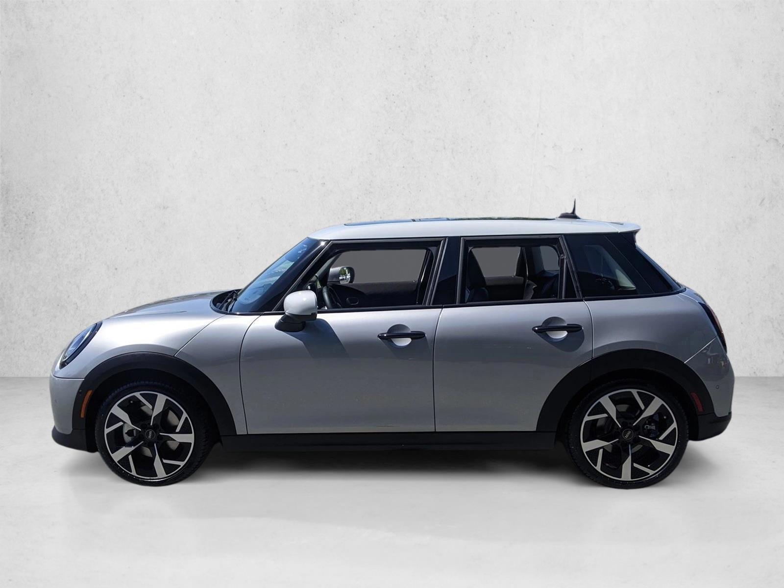 Thumbnail: 2025 MINI Cooper Hardtop - 2