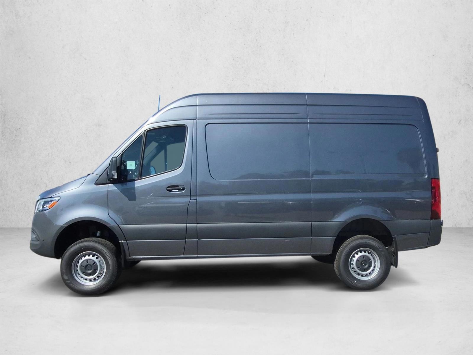 Thumbnail: 2026 Mercedes-Benz Sprinter - 2