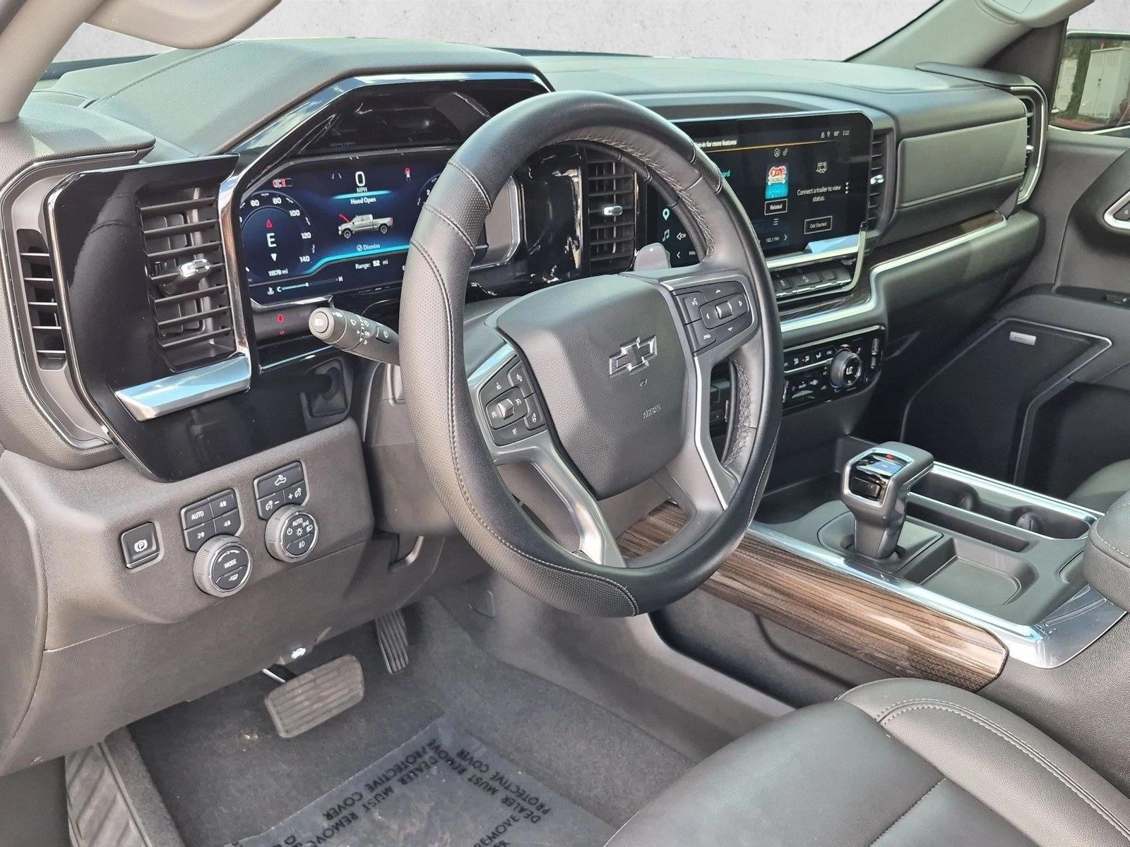 Thumbnail: 2025 Chevrolet Silverado 1500 - 3