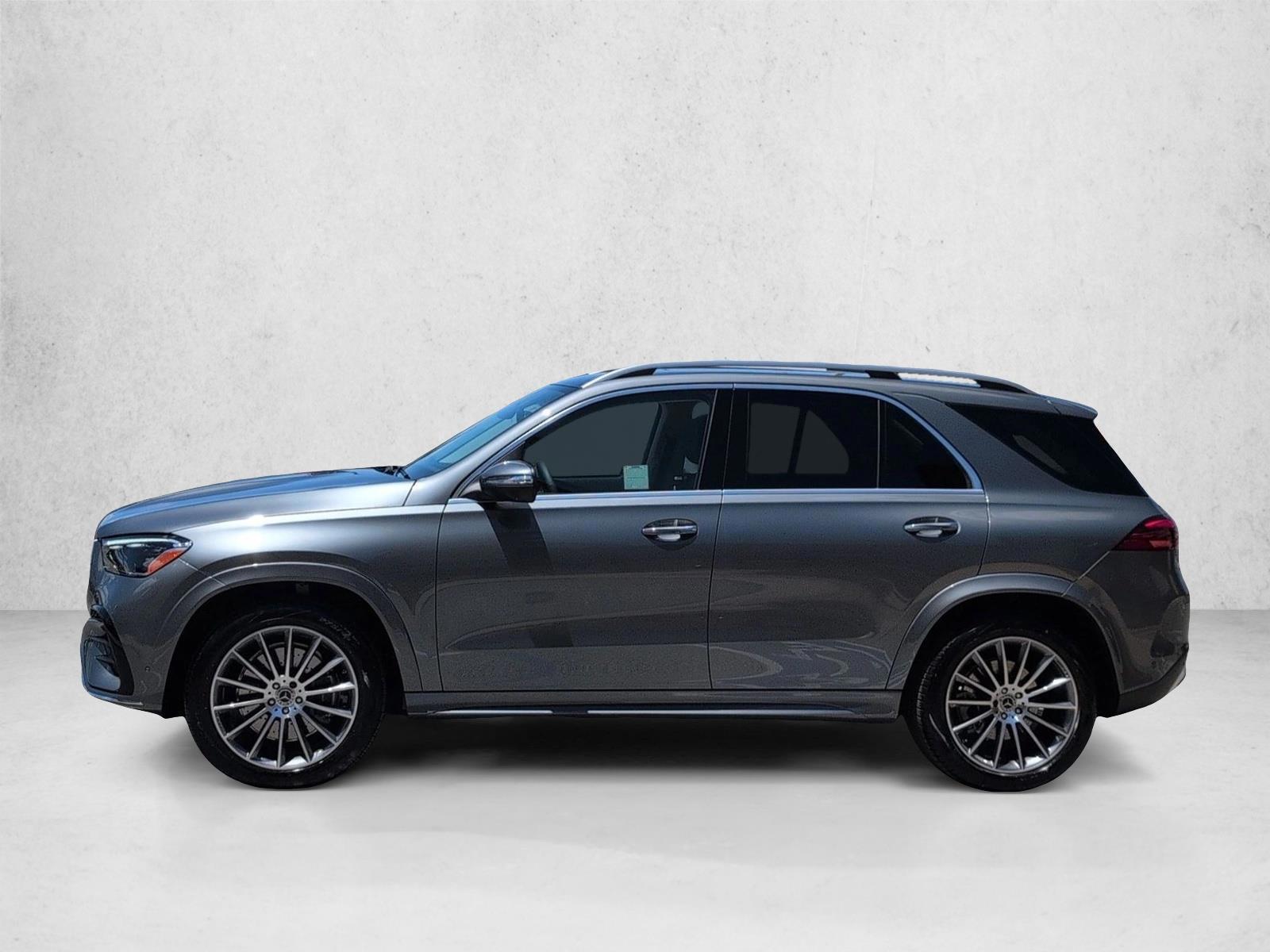 Thumbnail: 2026 Mercedes-Benz GLE - 2