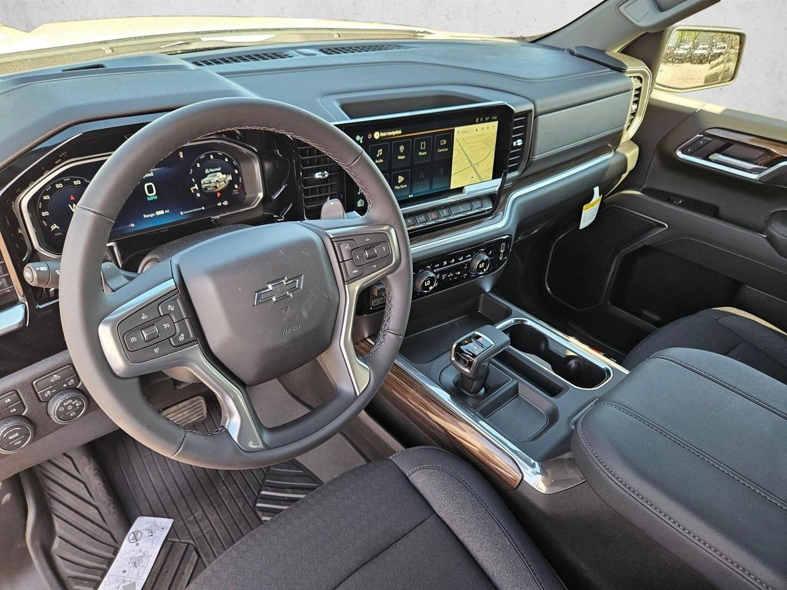 Thumbnail: 2026 Chevrolet Silverado 1500 - 3