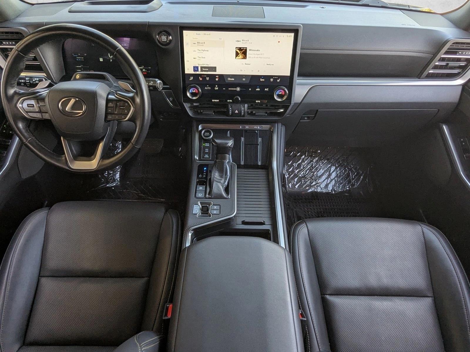 Thumbnail: 2024 Lexus GX - 4