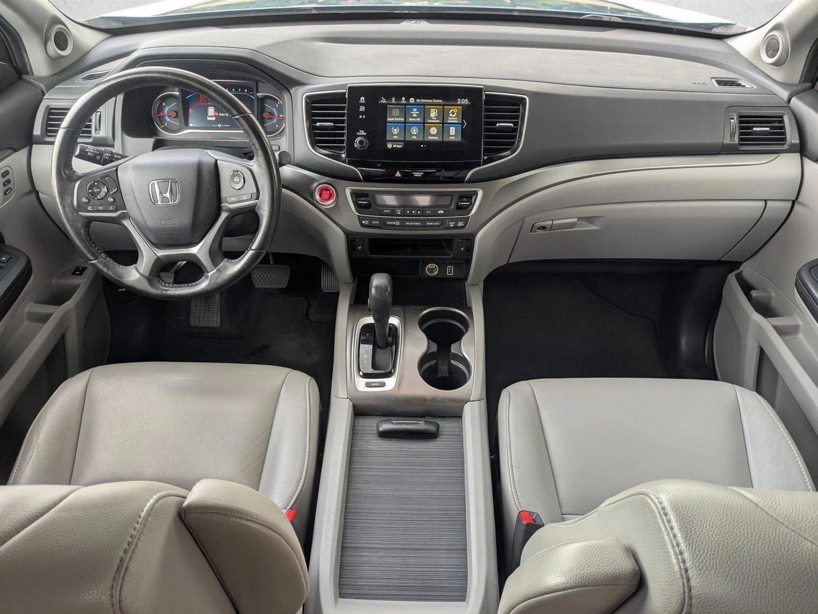 Thumbnail: 2019 Honda Pilot - 3