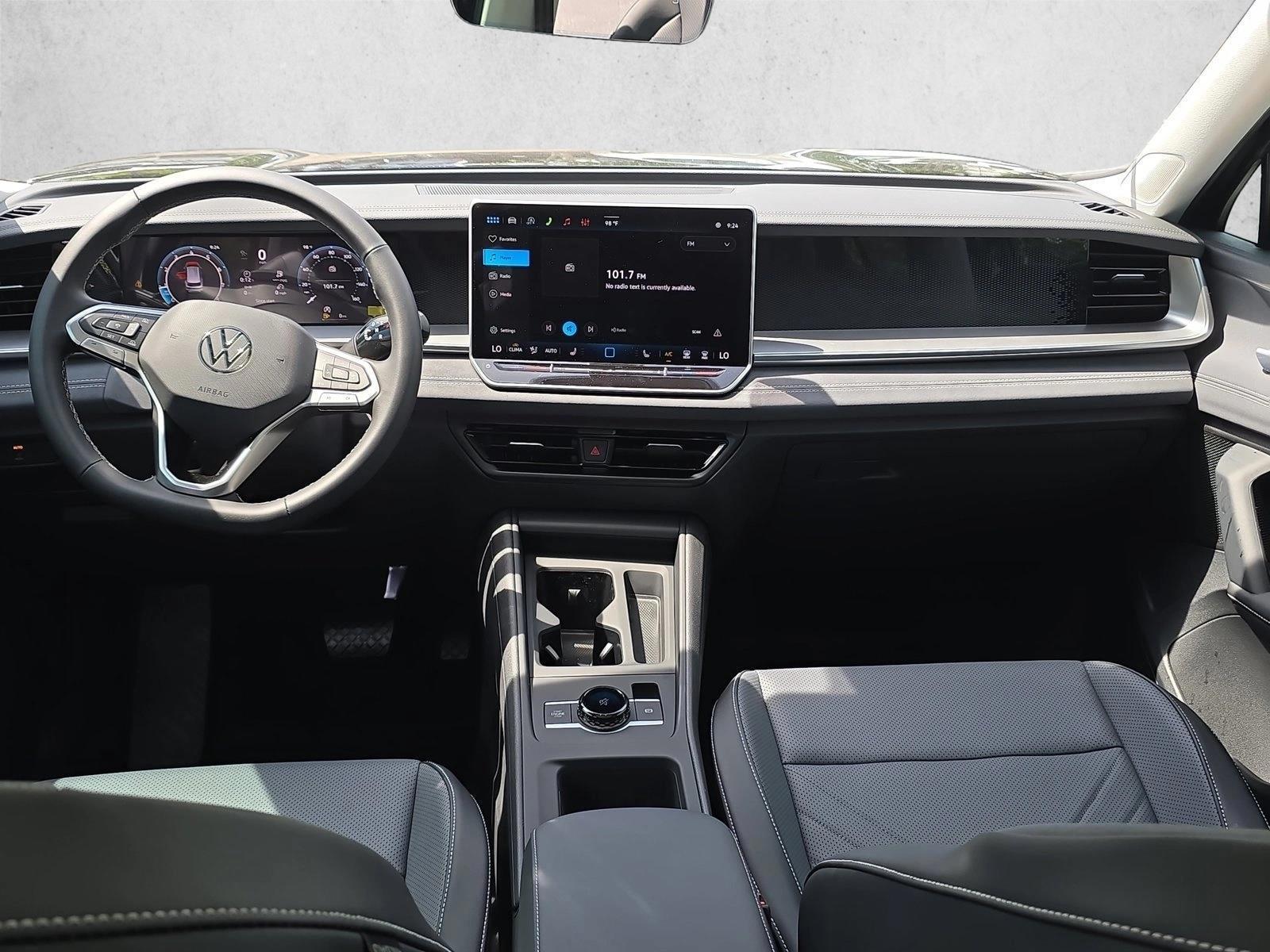 Thumbnail: 2026 Volkswagen Tiguan - 3