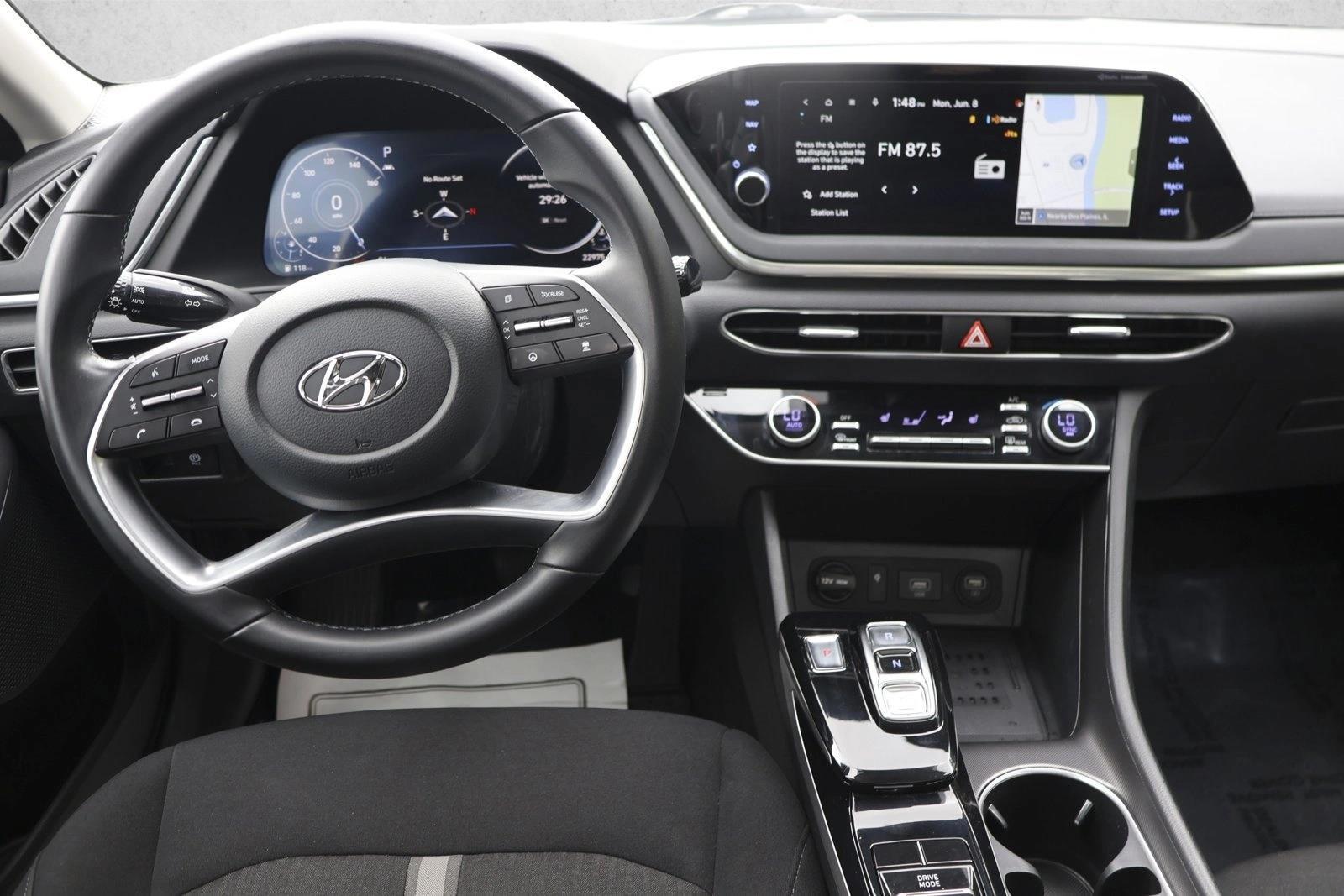 Thumbnail: 2023 Hyundai Sonata - 3