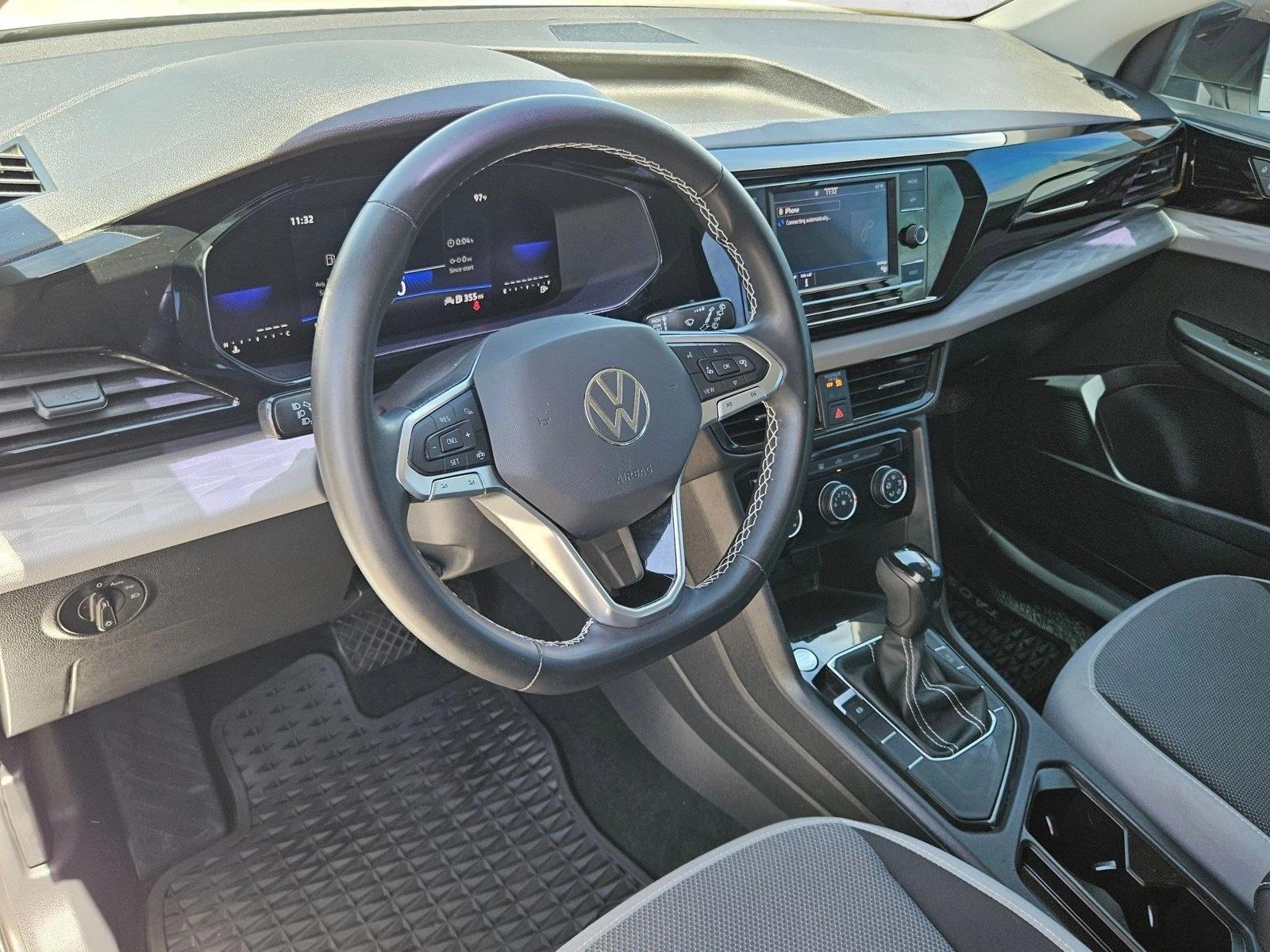 Thumbnail: 2023 Volkswagen Taos - 3