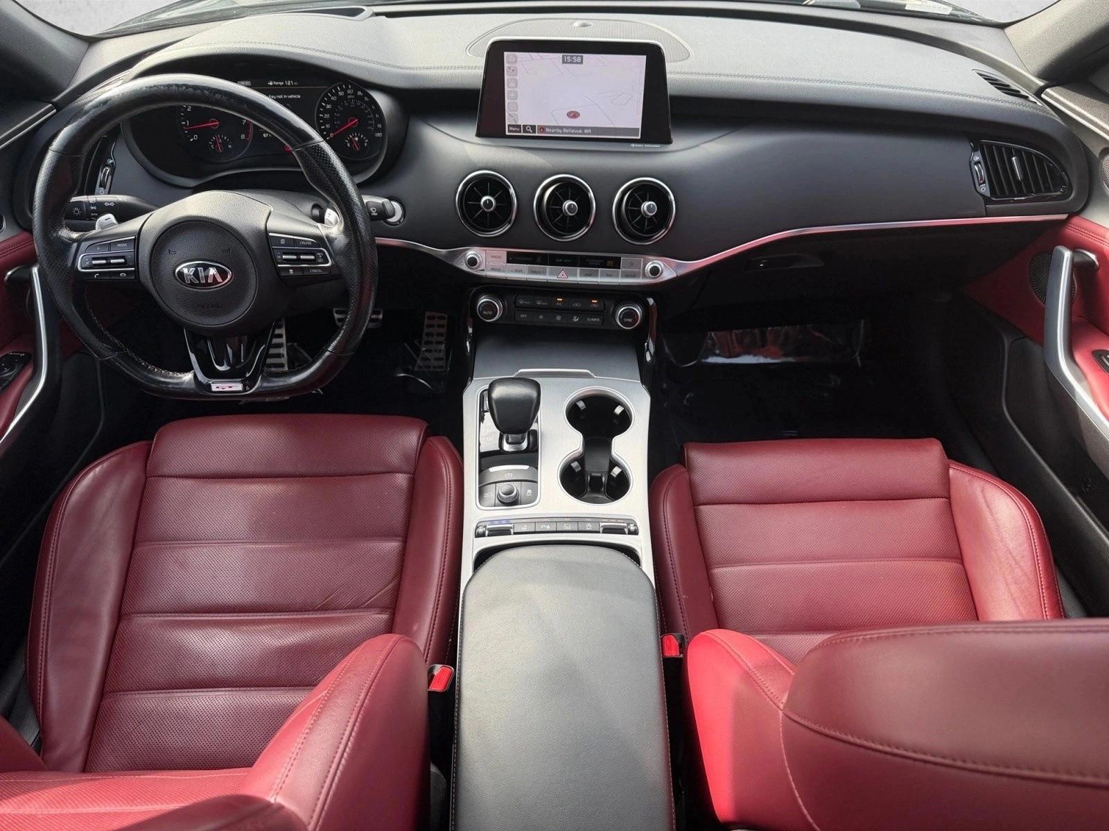 Thumbnail: 2019 Kia Stinger - 3