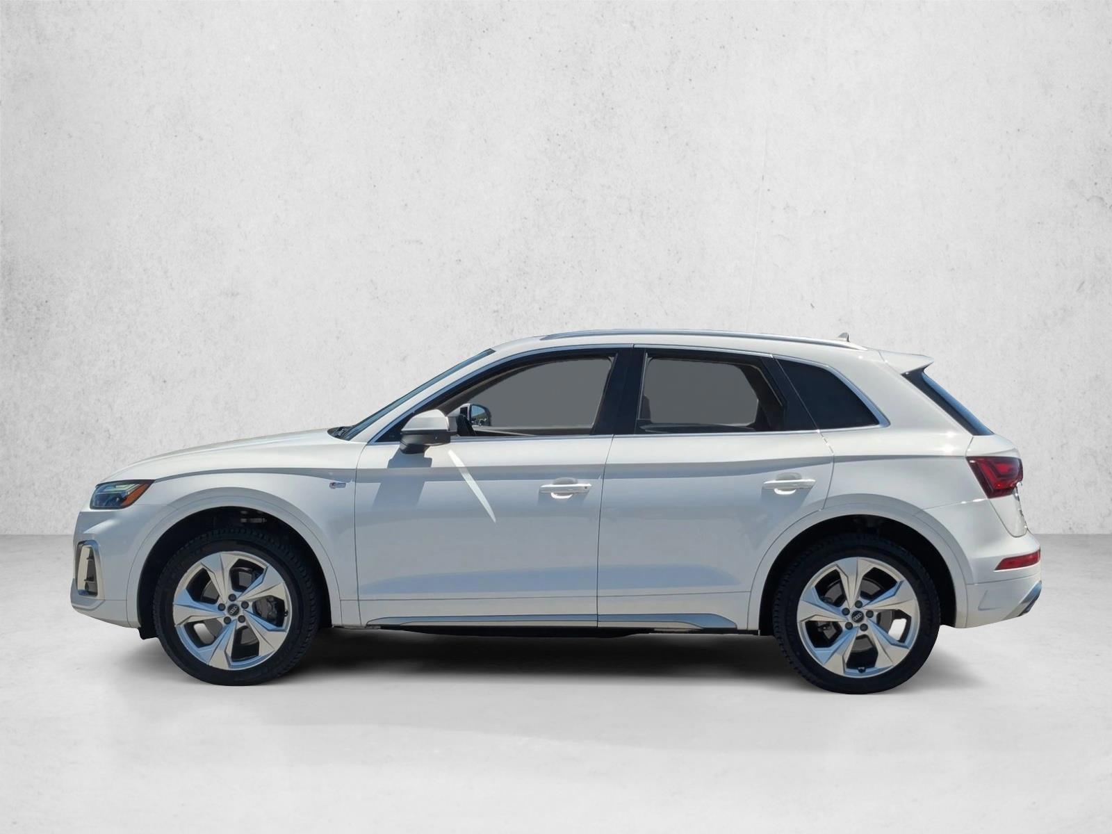 Thumbnail: 2022 Audi Q5 - 2
