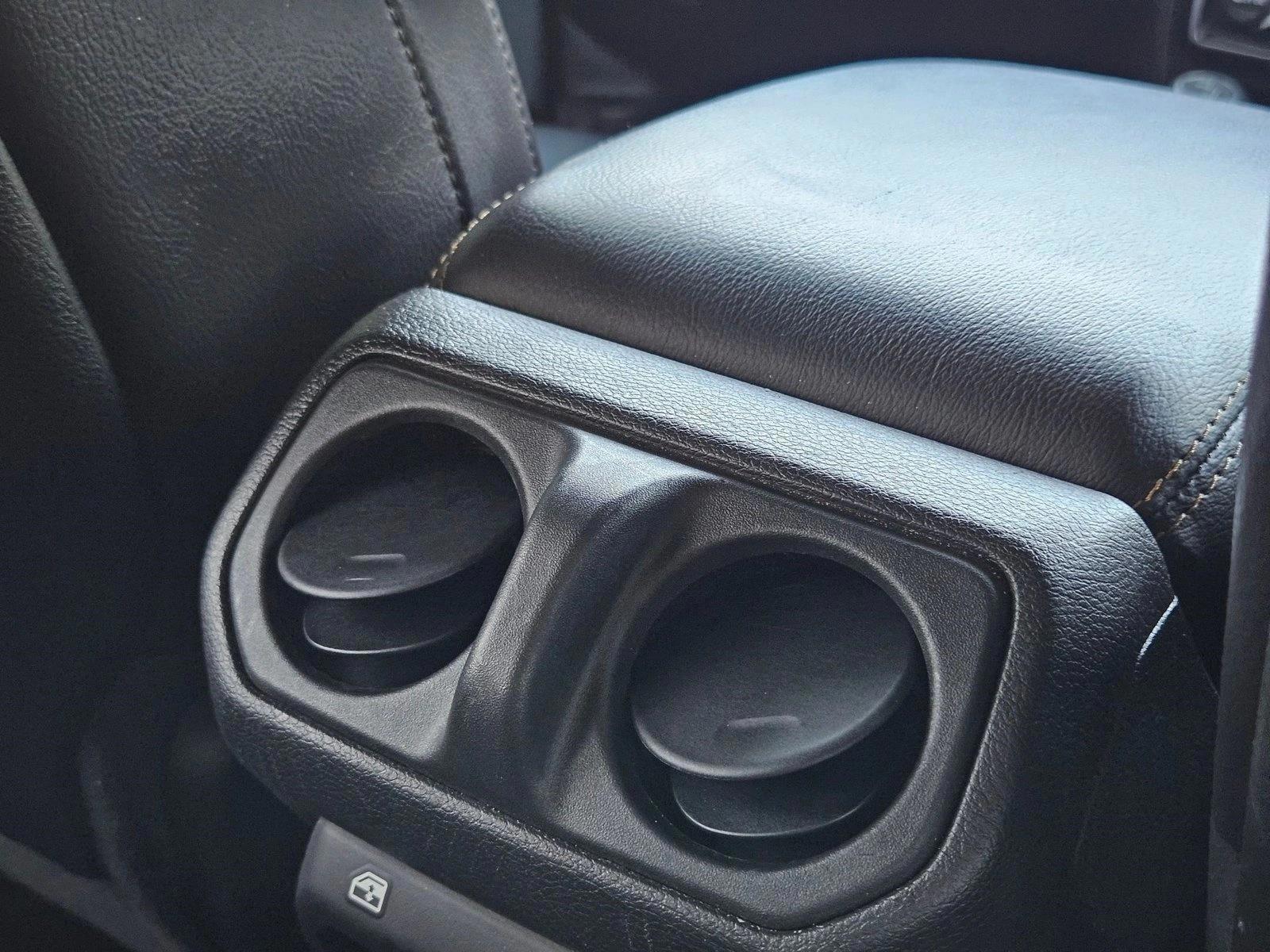 Thumbnail: 2024 Jeep Wrangler - 5