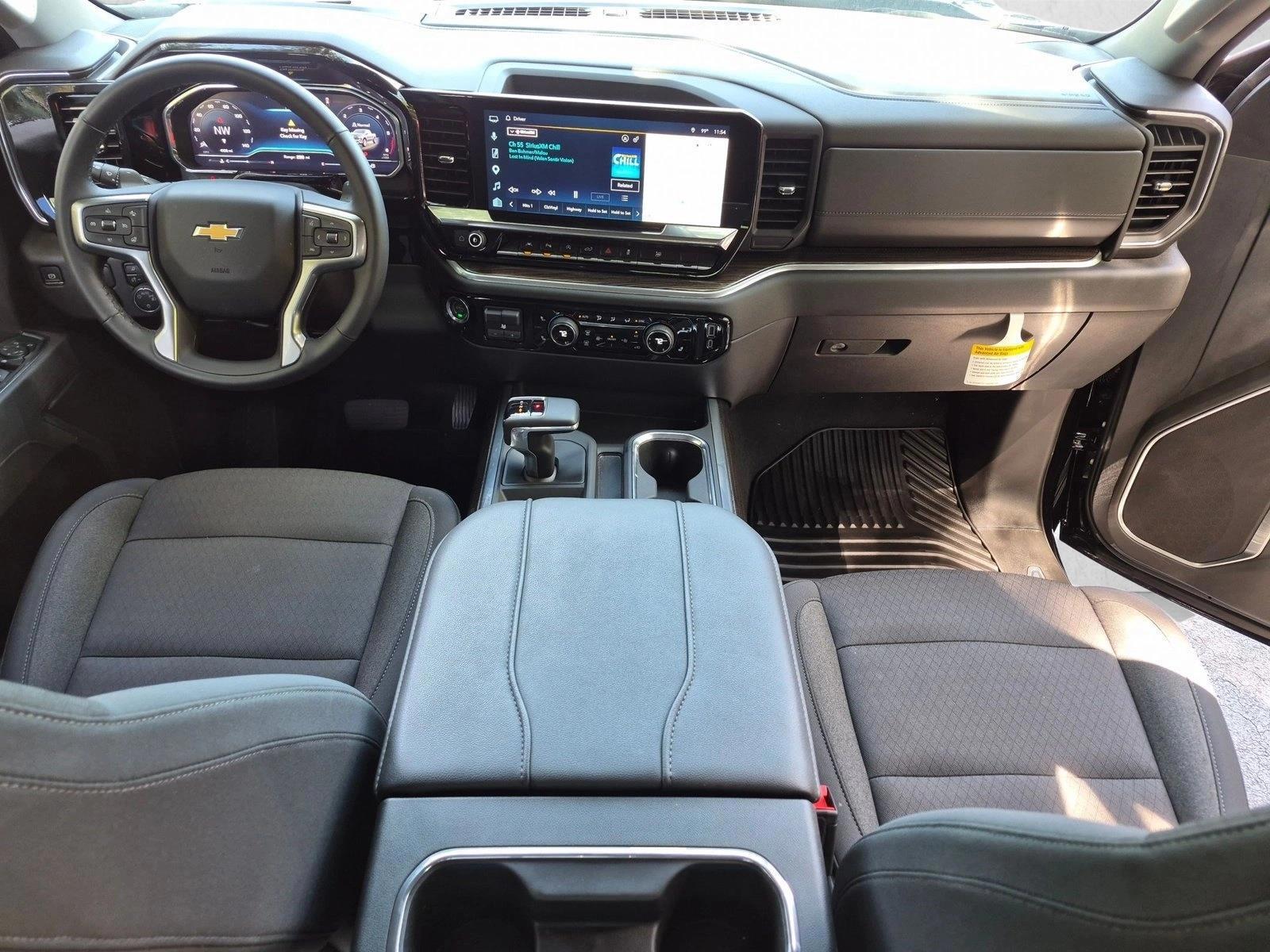 Thumbnail: 2025 Chevrolet Silverado 1500 - 4