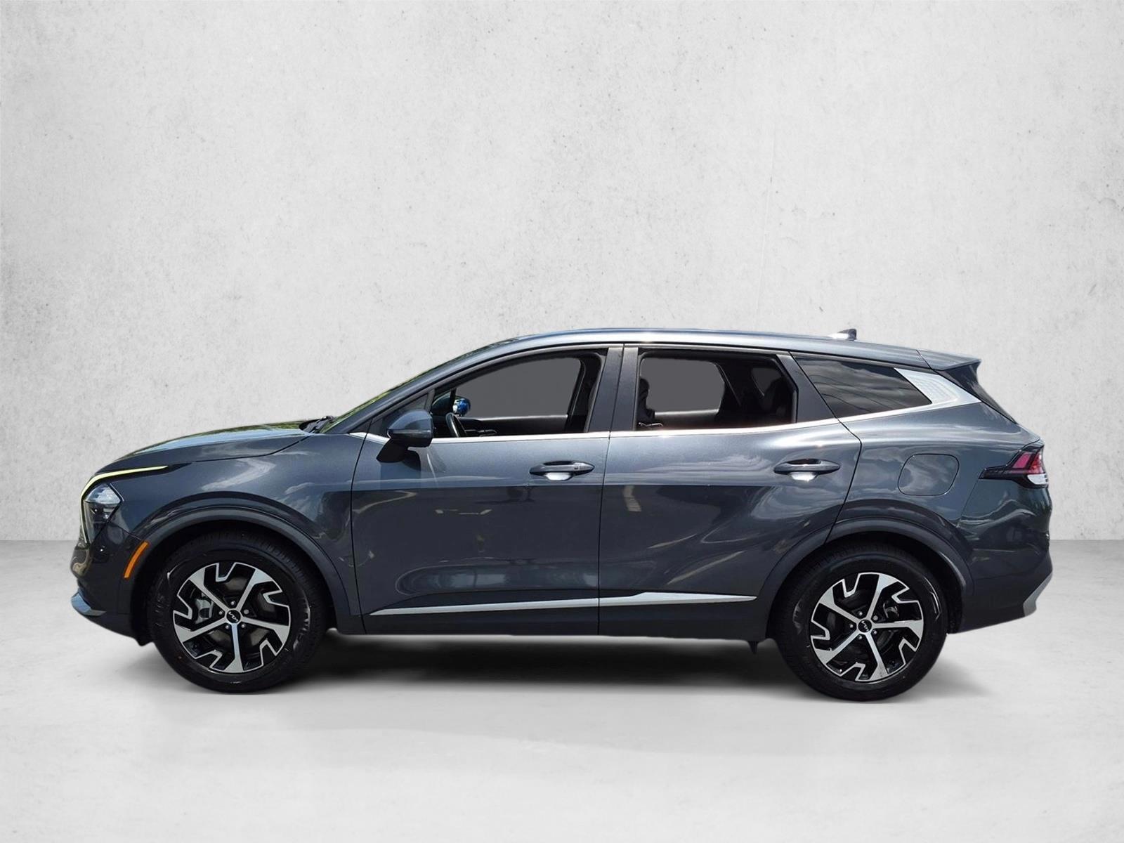 Thumbnail: 2023 Kia Sportage - 2