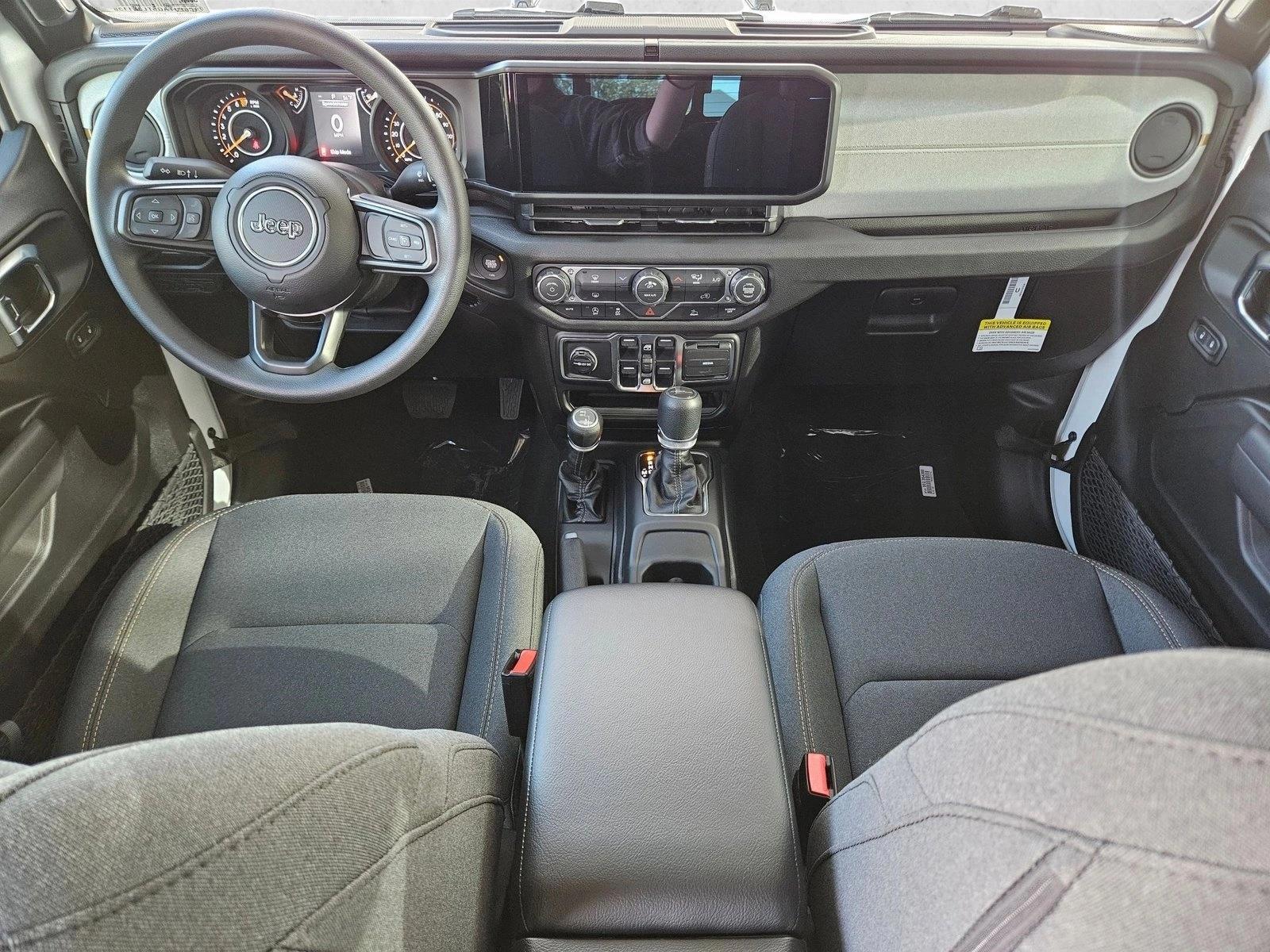 Thumbnail: 2026 Jeep Gladiator - 3