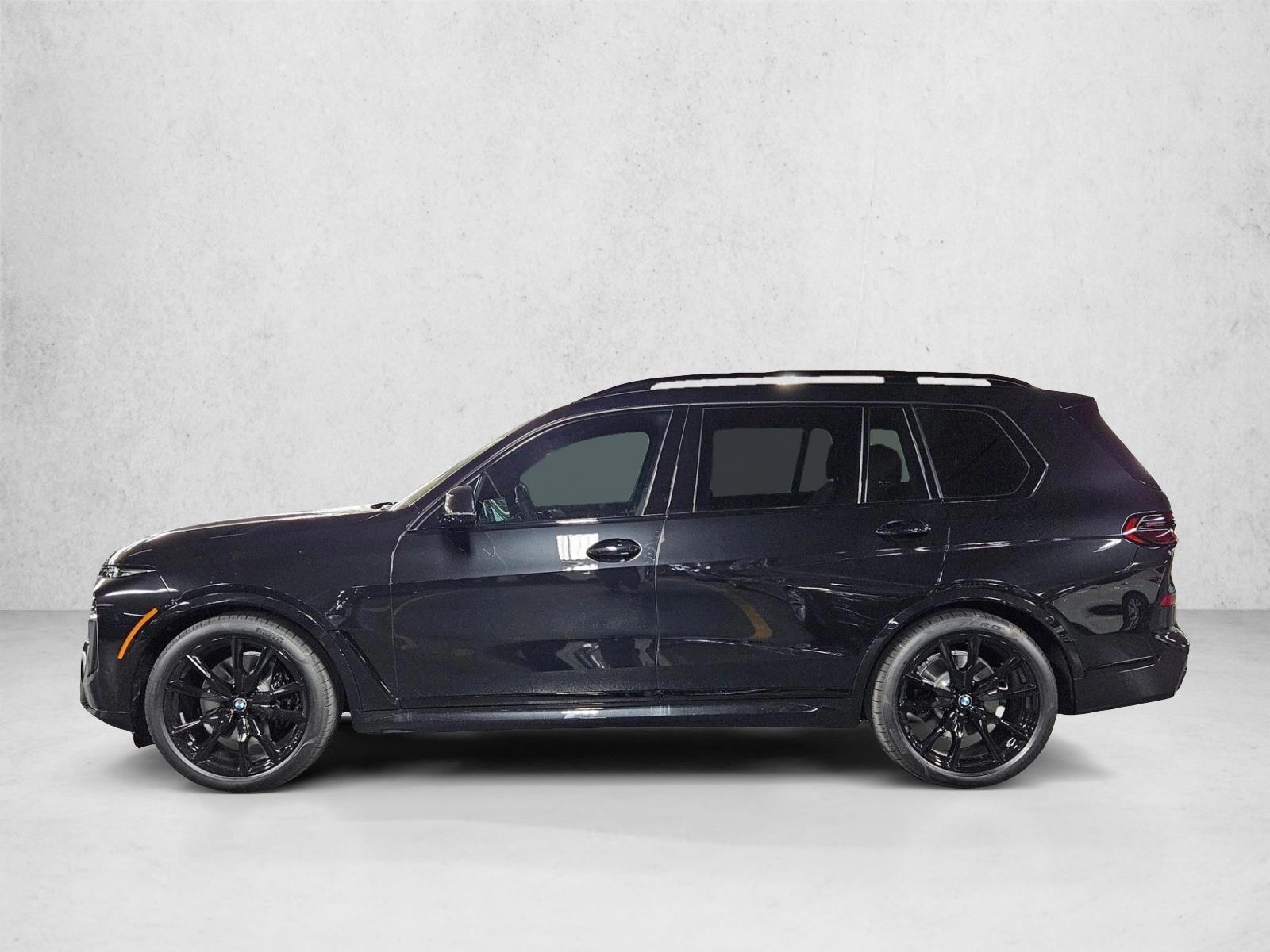 Thumbnail: 2027 BMW X7 - 2