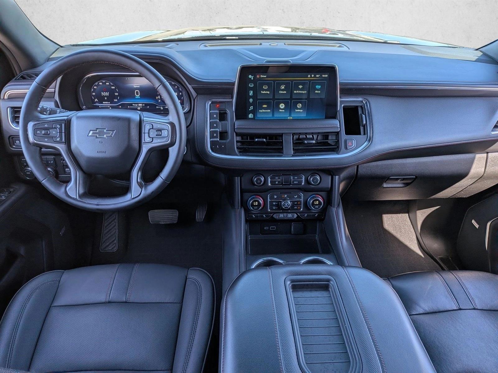 Thumbnail: 2024 Chevrolet Suburban - 3