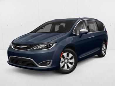 2018 Chrysler Pacifica Hybrid Limited -
                  Pembroke Pines, FL