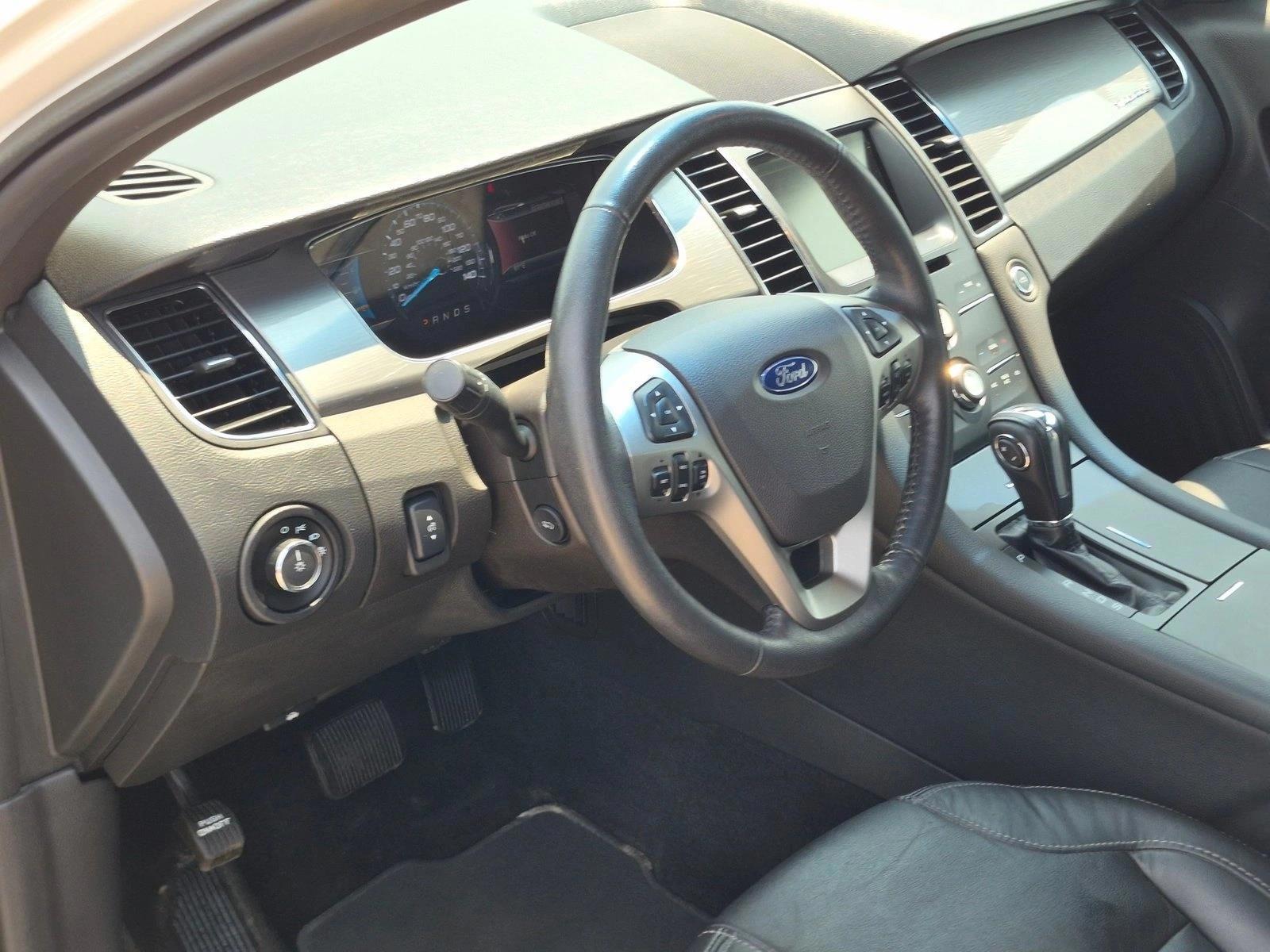 Thumbnail: 2015 Ford Taurus - 3