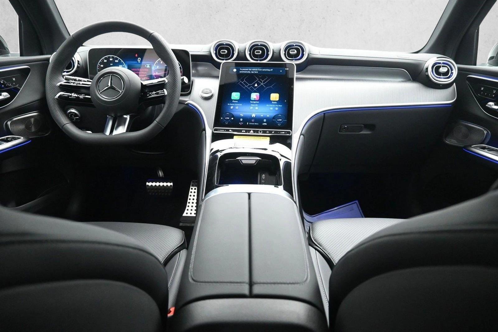 Thumbnail: 2027 Mercedes-Benz GLC - 3