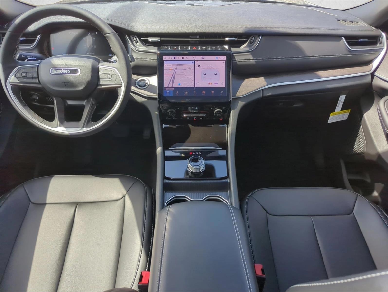 Thumbnail: 2025 Jeep Grand Cherokee - 3