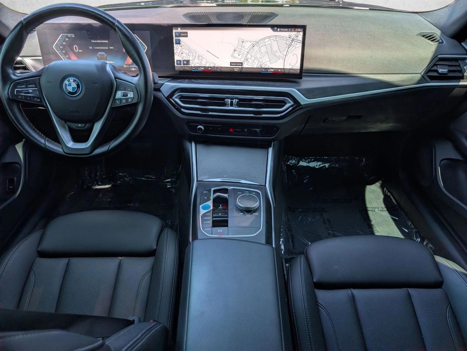 Thumbnail: 2023 BMW i4 - 4