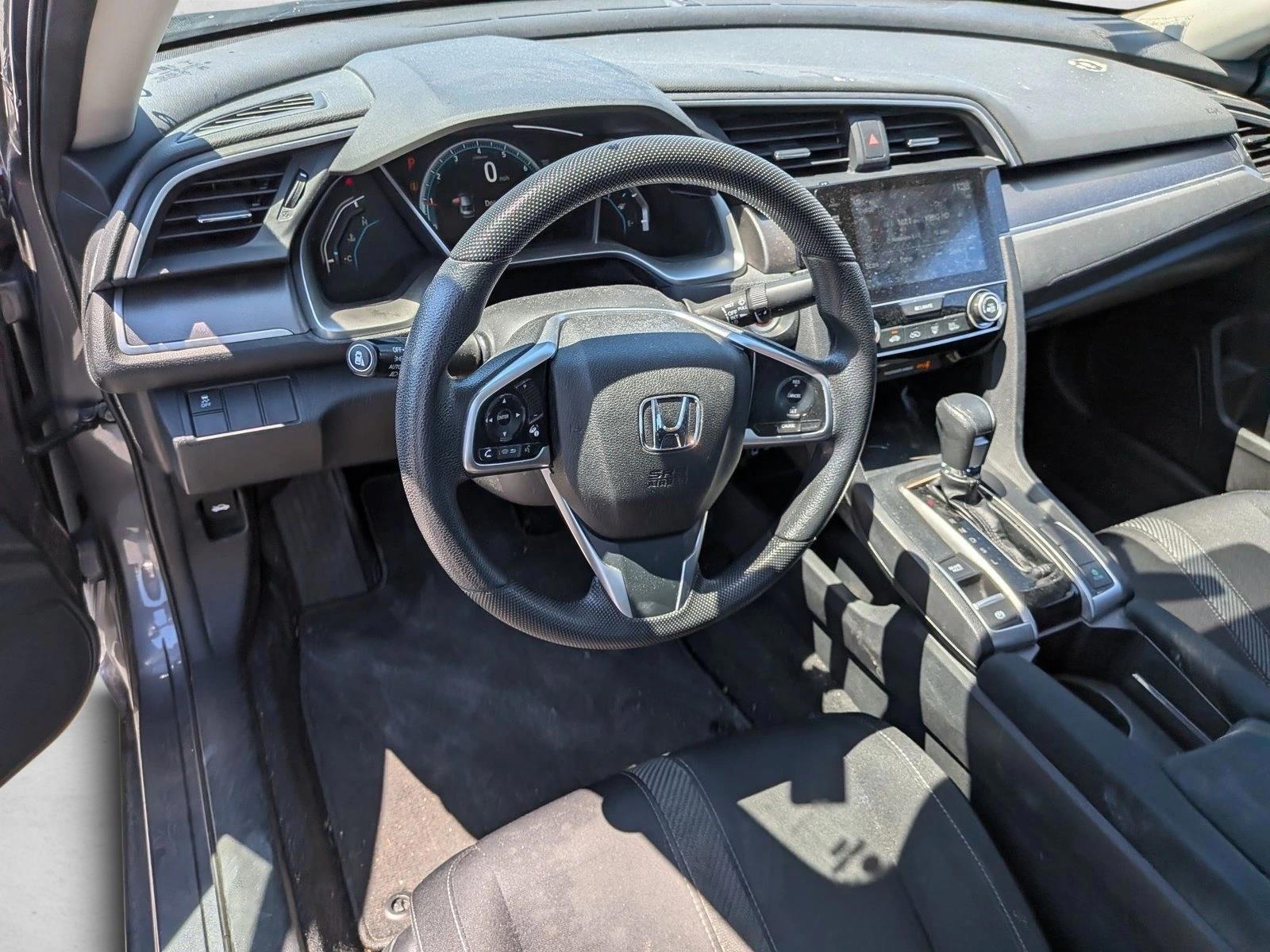Thumbnail: 2017 Honda Civic - 3