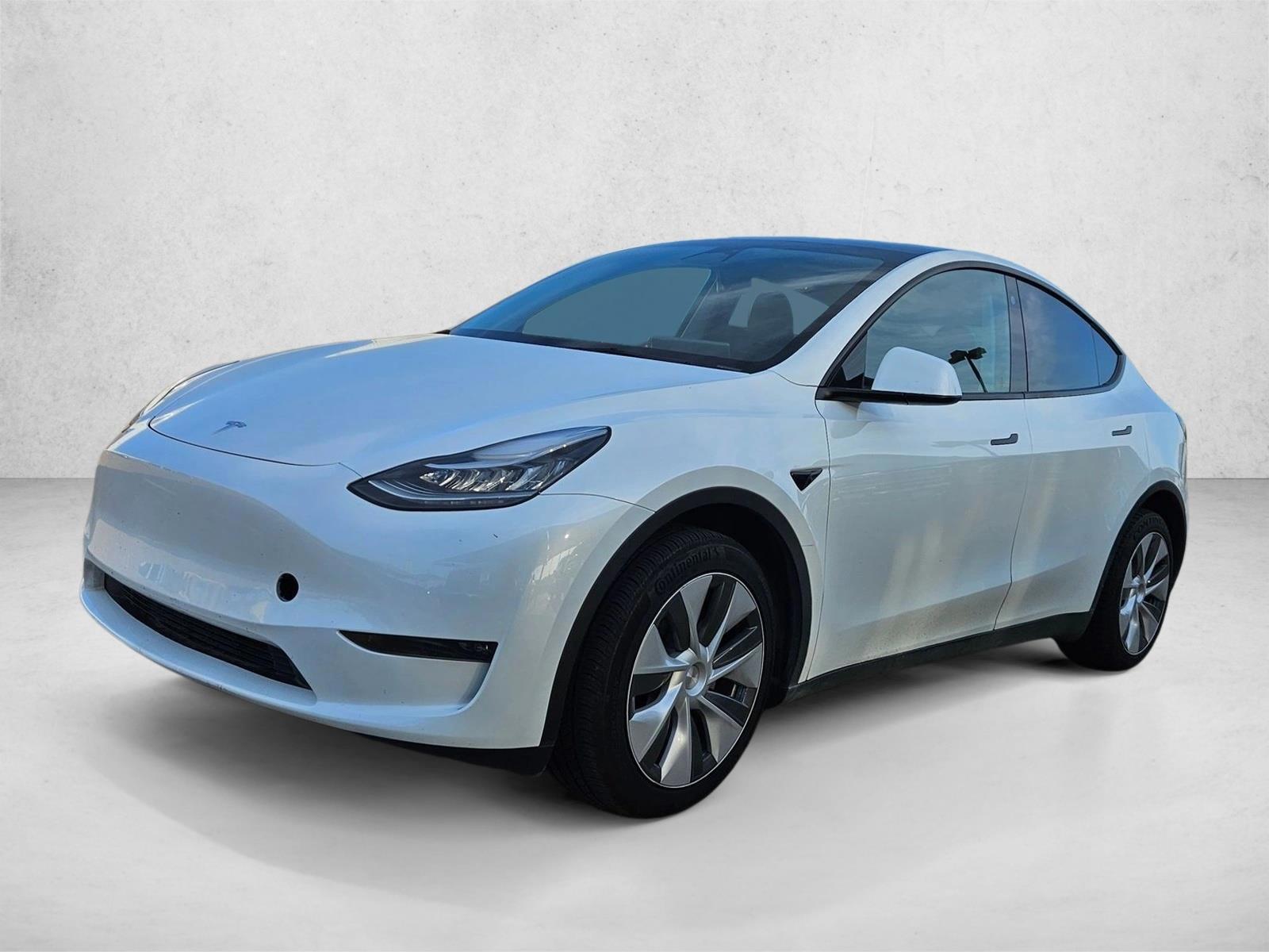 Thumbnail: 2023 Tesla Model Y - 1