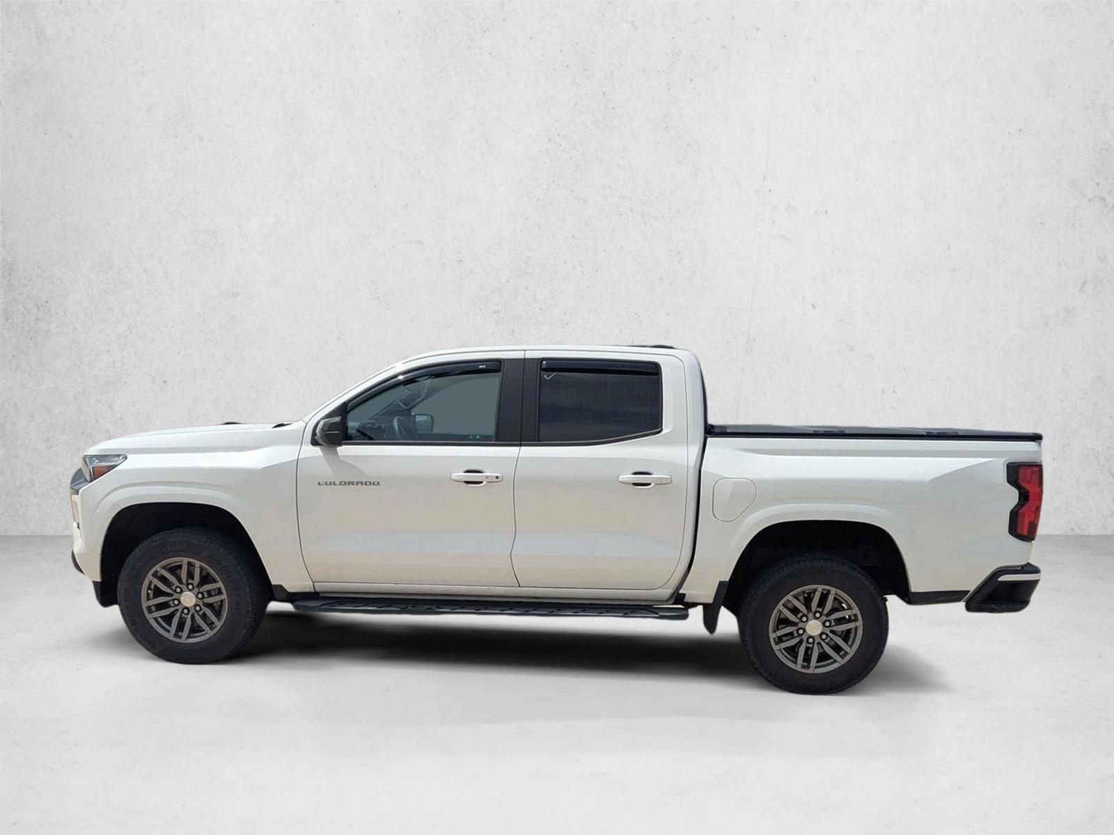 Thumbnail: 2023 Chevrolet Colorado - 2