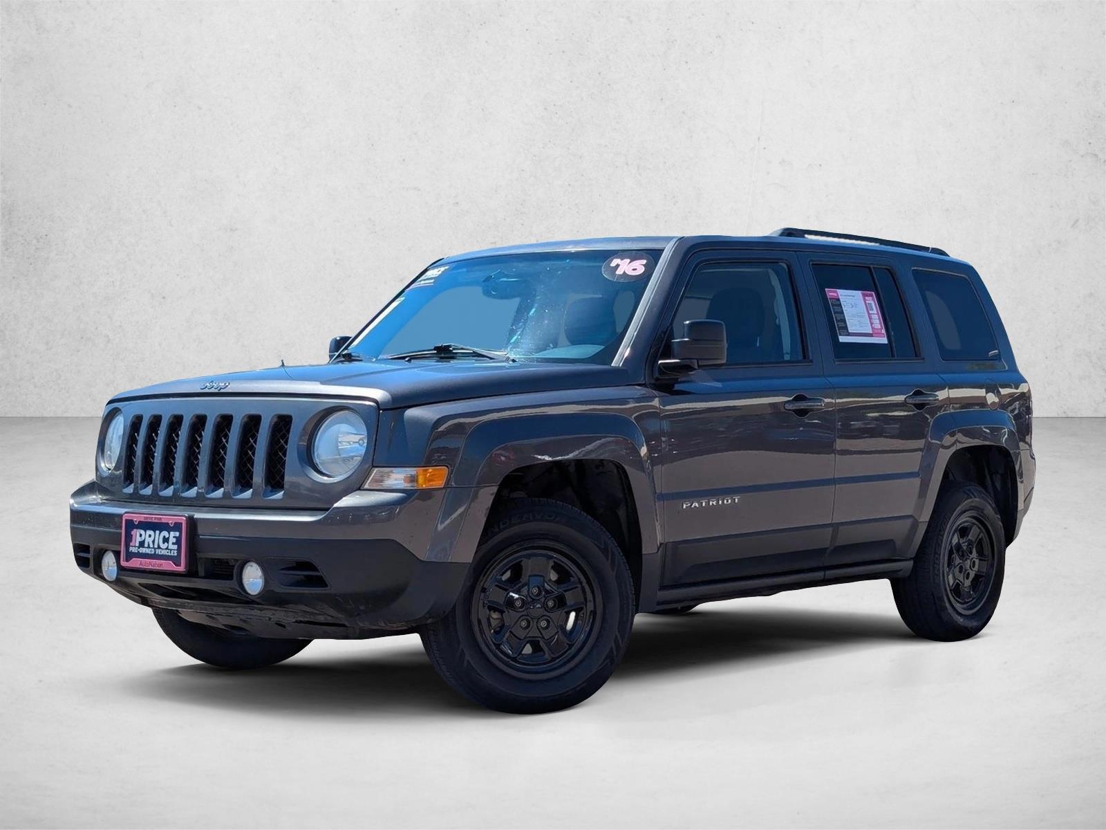 Thumbnail: 2016 Jeep Patriot - 1