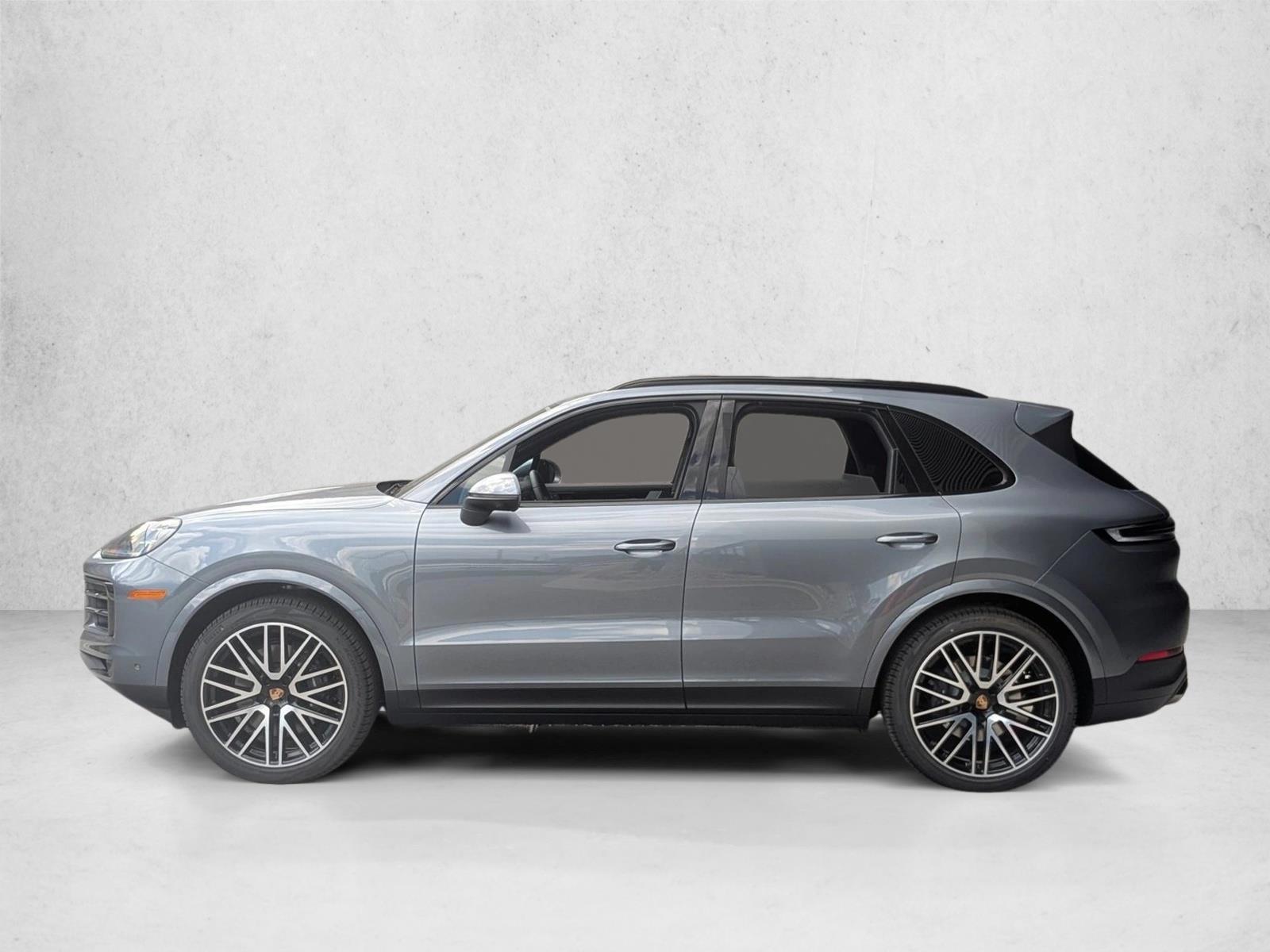 Thumbnail: 2026 Porsche Cayenne - 2