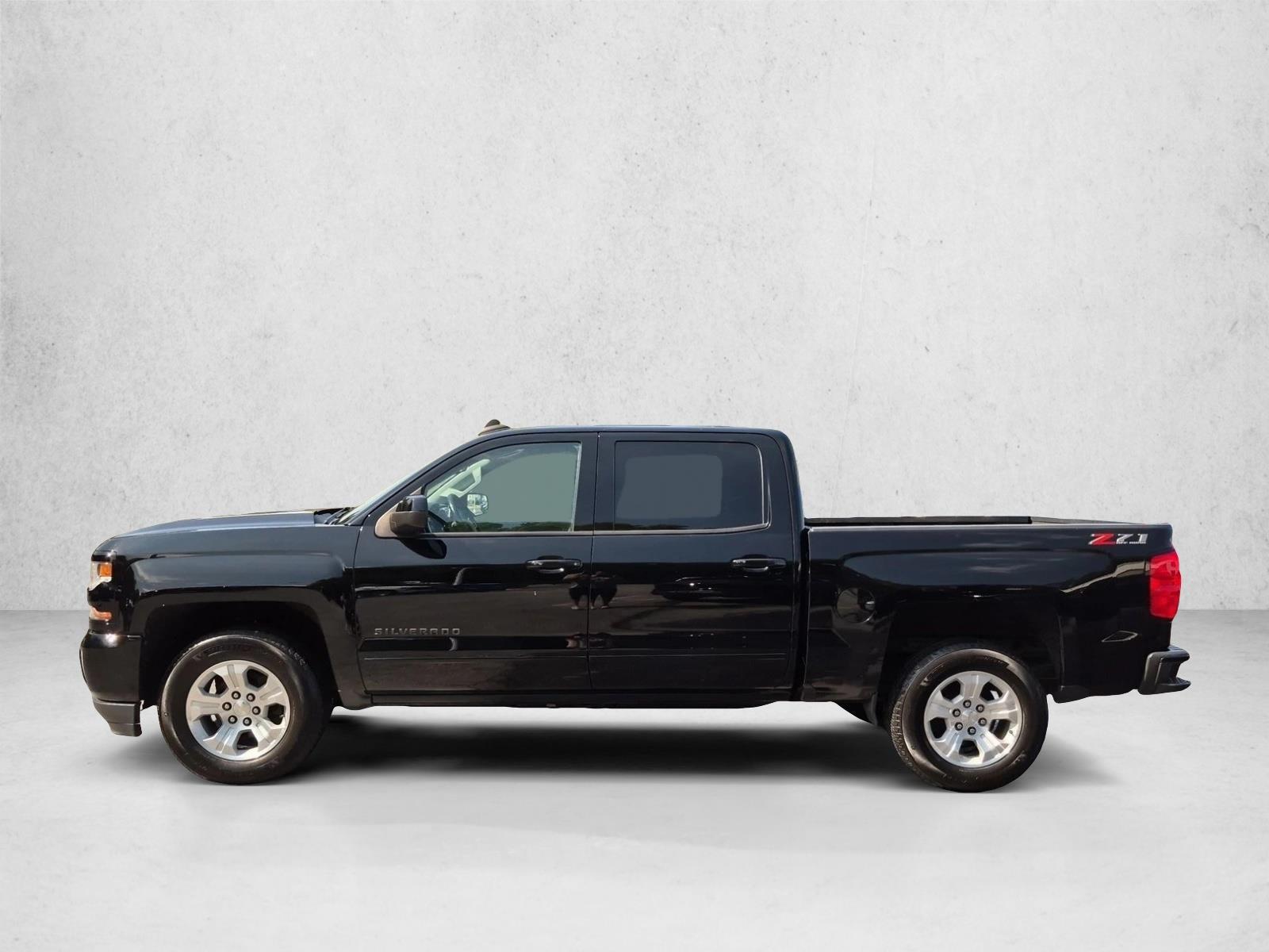 Thumbnail: 2018 Chevrolet Silverado 1500 - 2