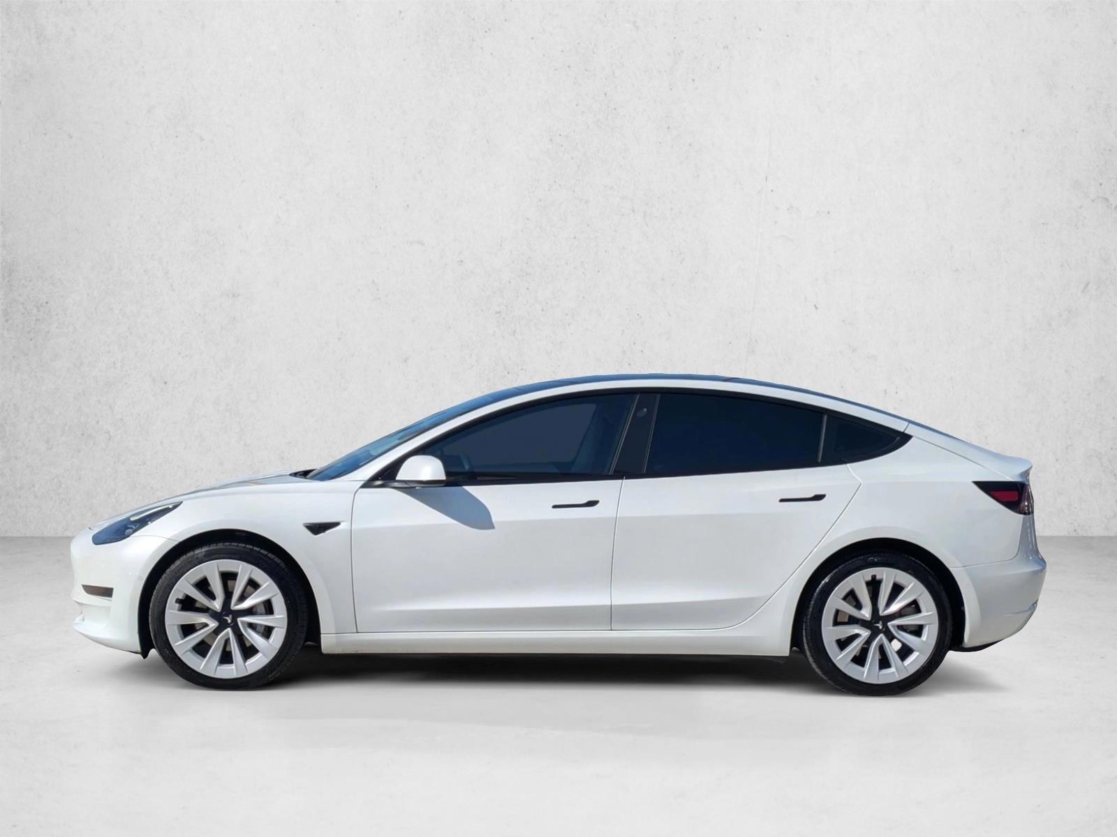Thumbnail: 2021 Tesla Model 3 - 2