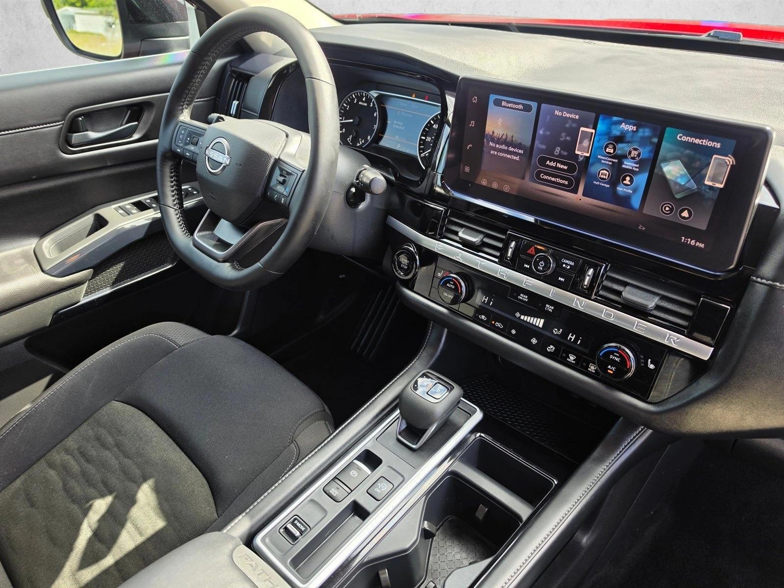 Thumbnail: 2026 Nissan Pathfinder - 3