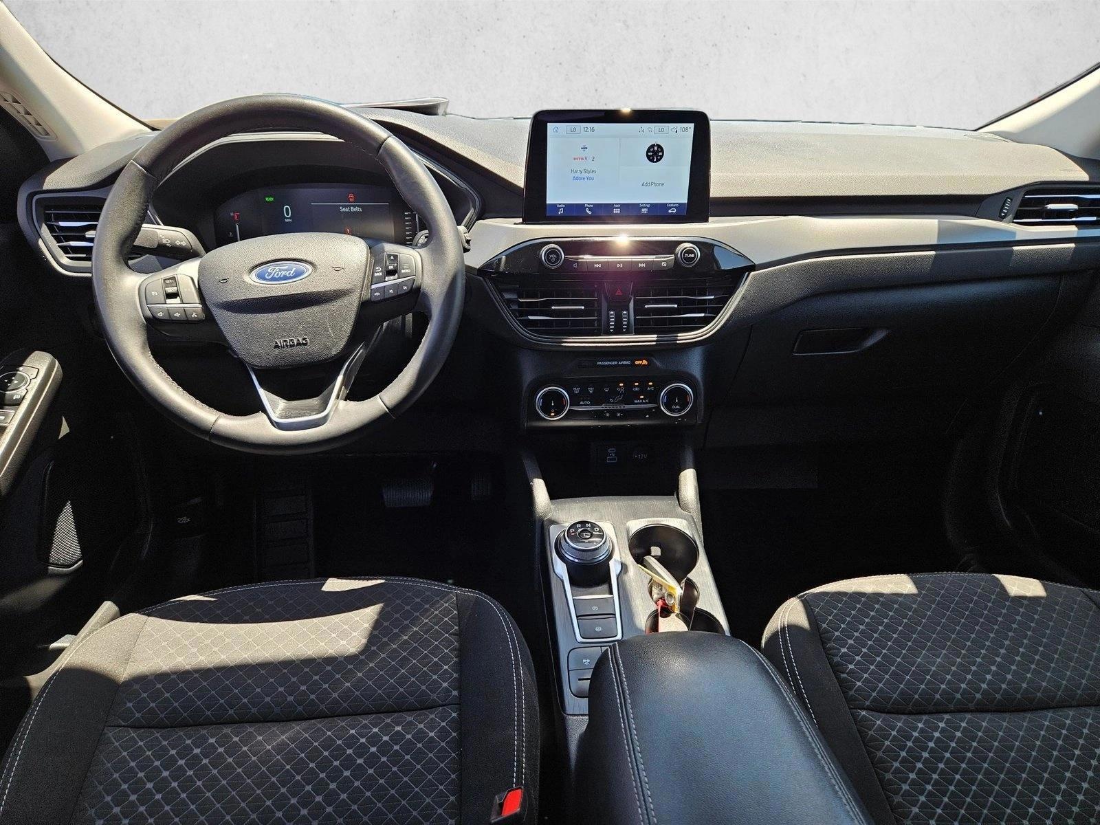 Thumbnail: 2023 Ford Escape - 4