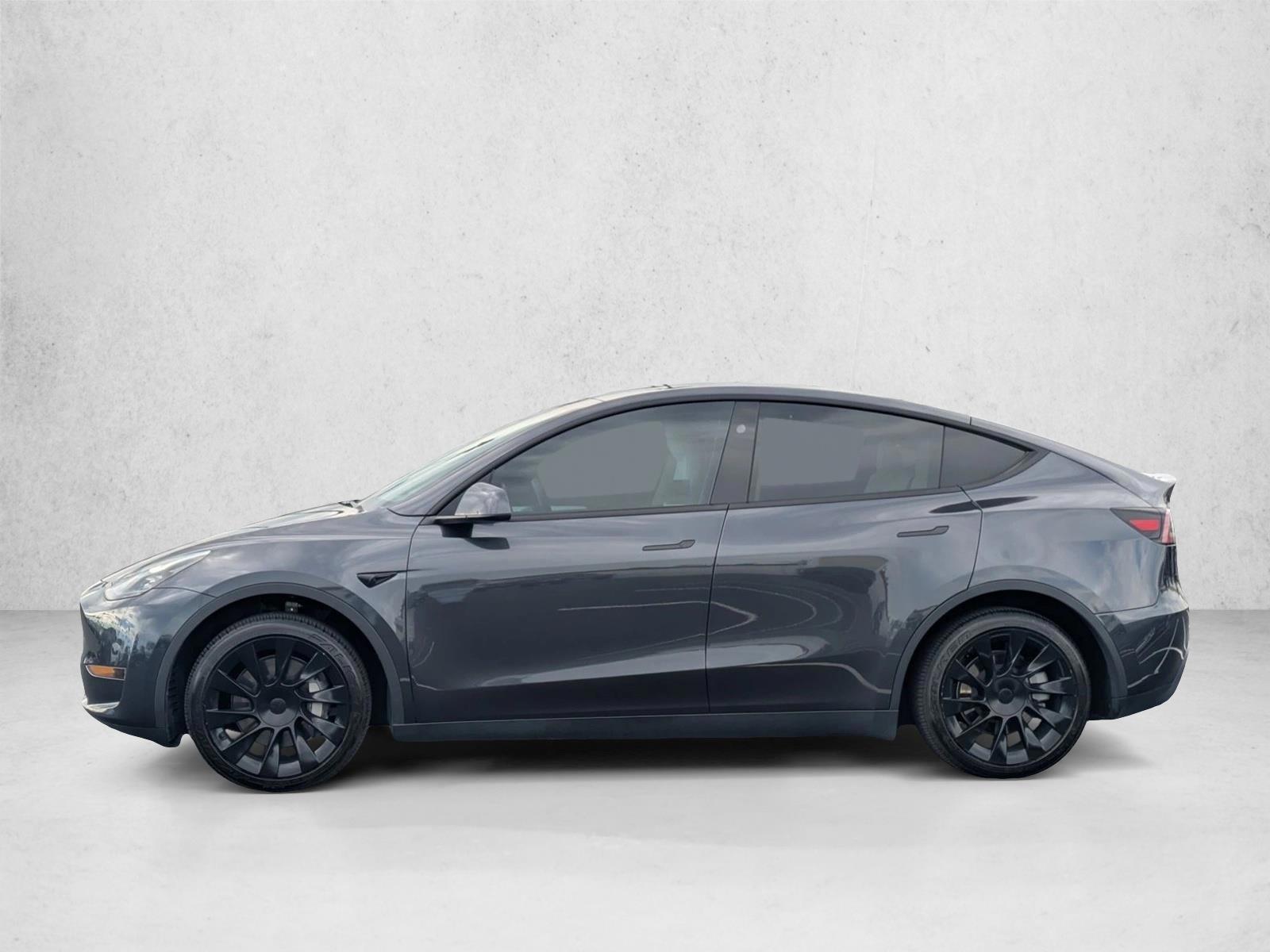 Thumbnail: 2025 Tesla Model Y - 2
