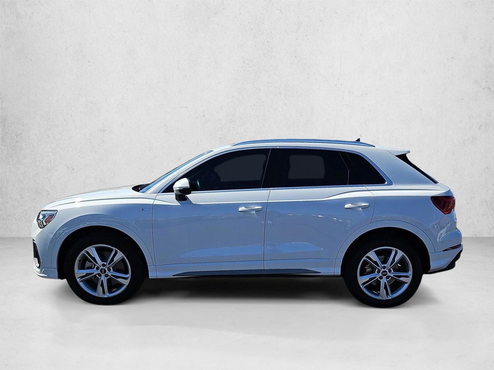 Thumbnail: 2024 Audi Q3 - 2