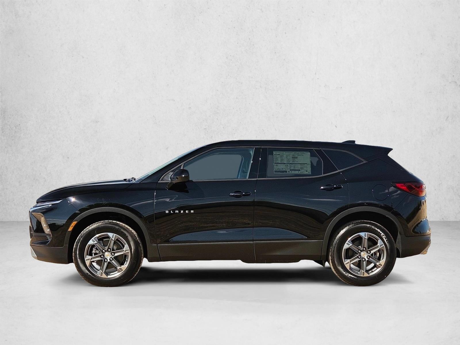 Thumbnail: 2026 Chevrolet Blazer - 2