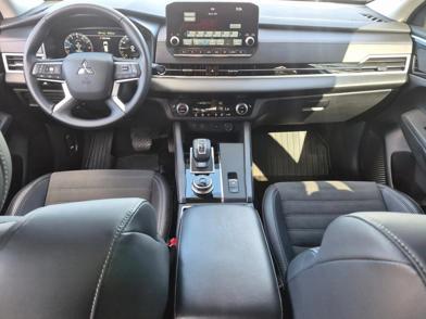 2024 Mitsubishi Outlander