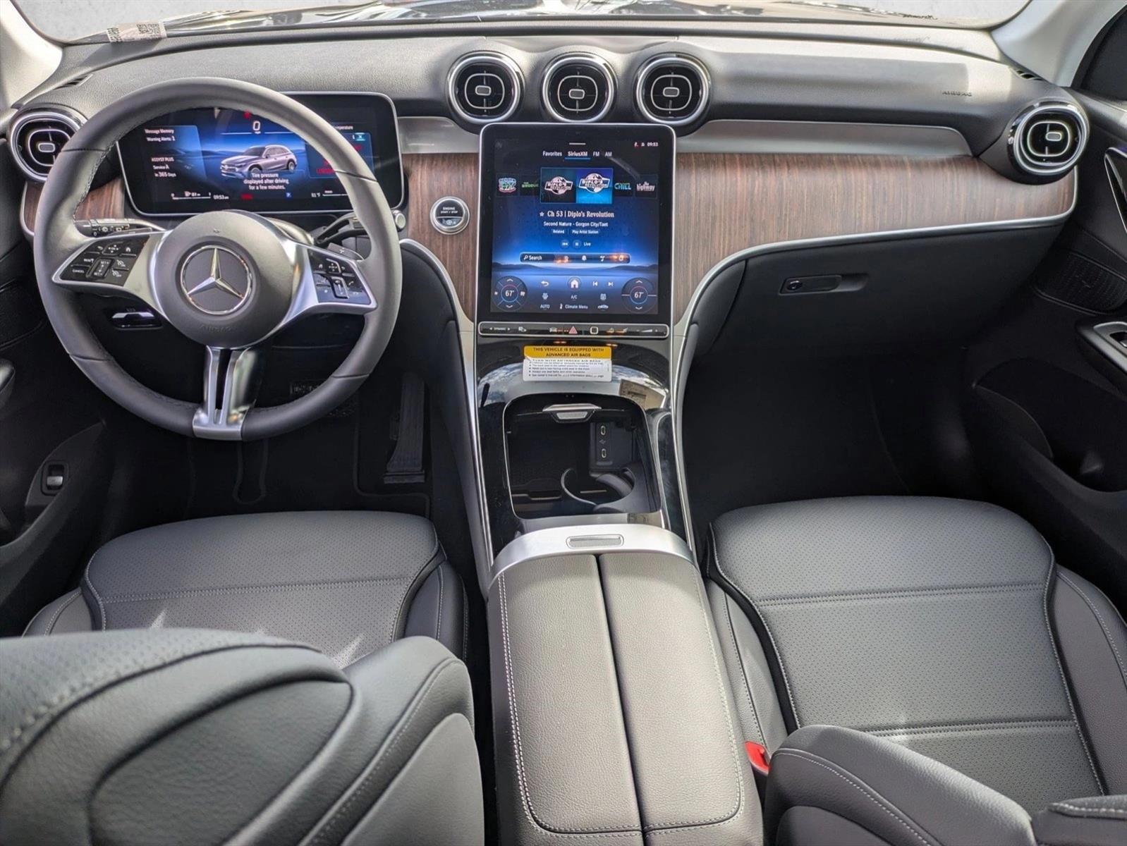 Thumbnail: 2026 Mercedes-Benz GLC - 4